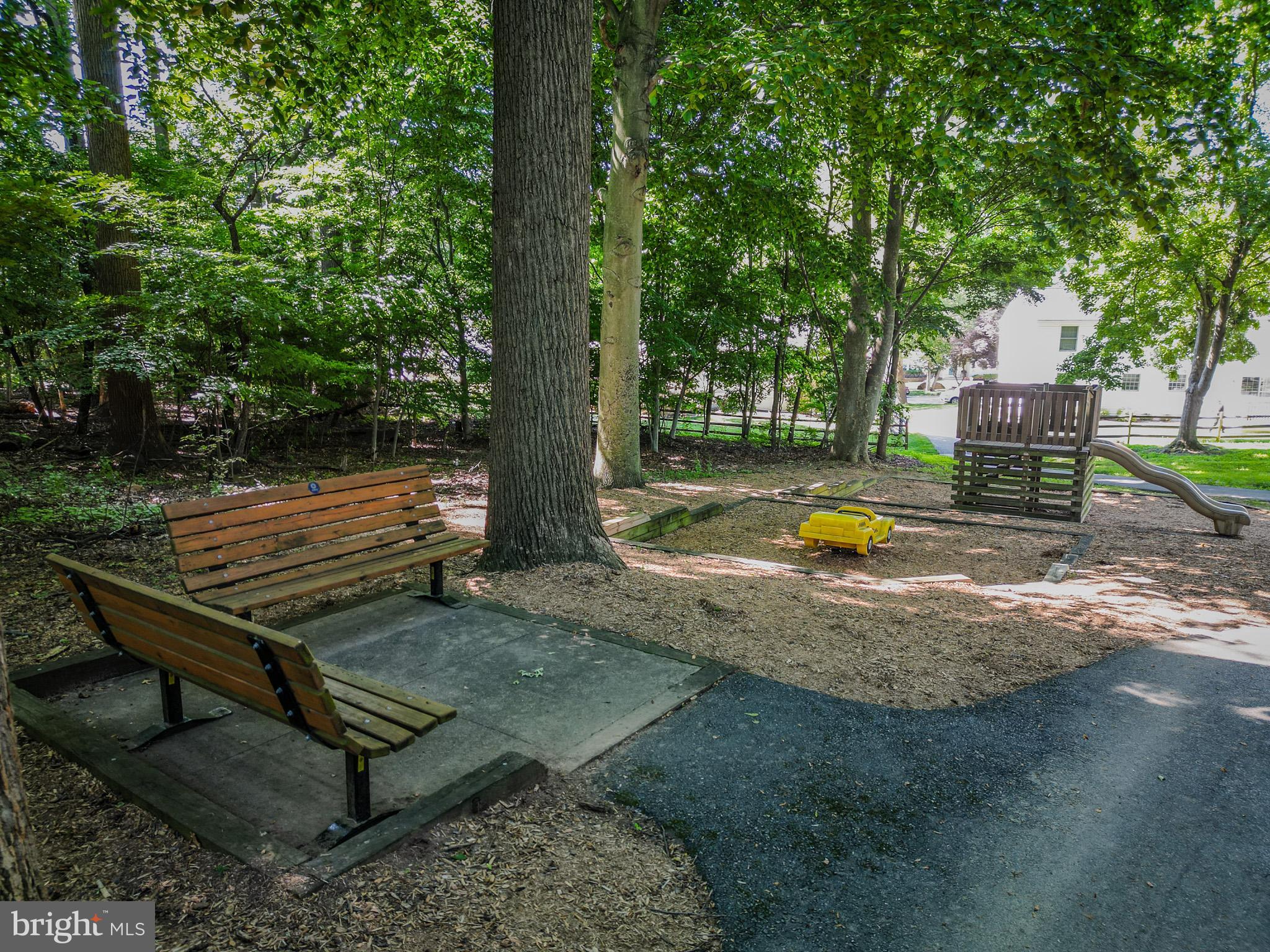 VILLAGE OF OWEN BROWN - Residential