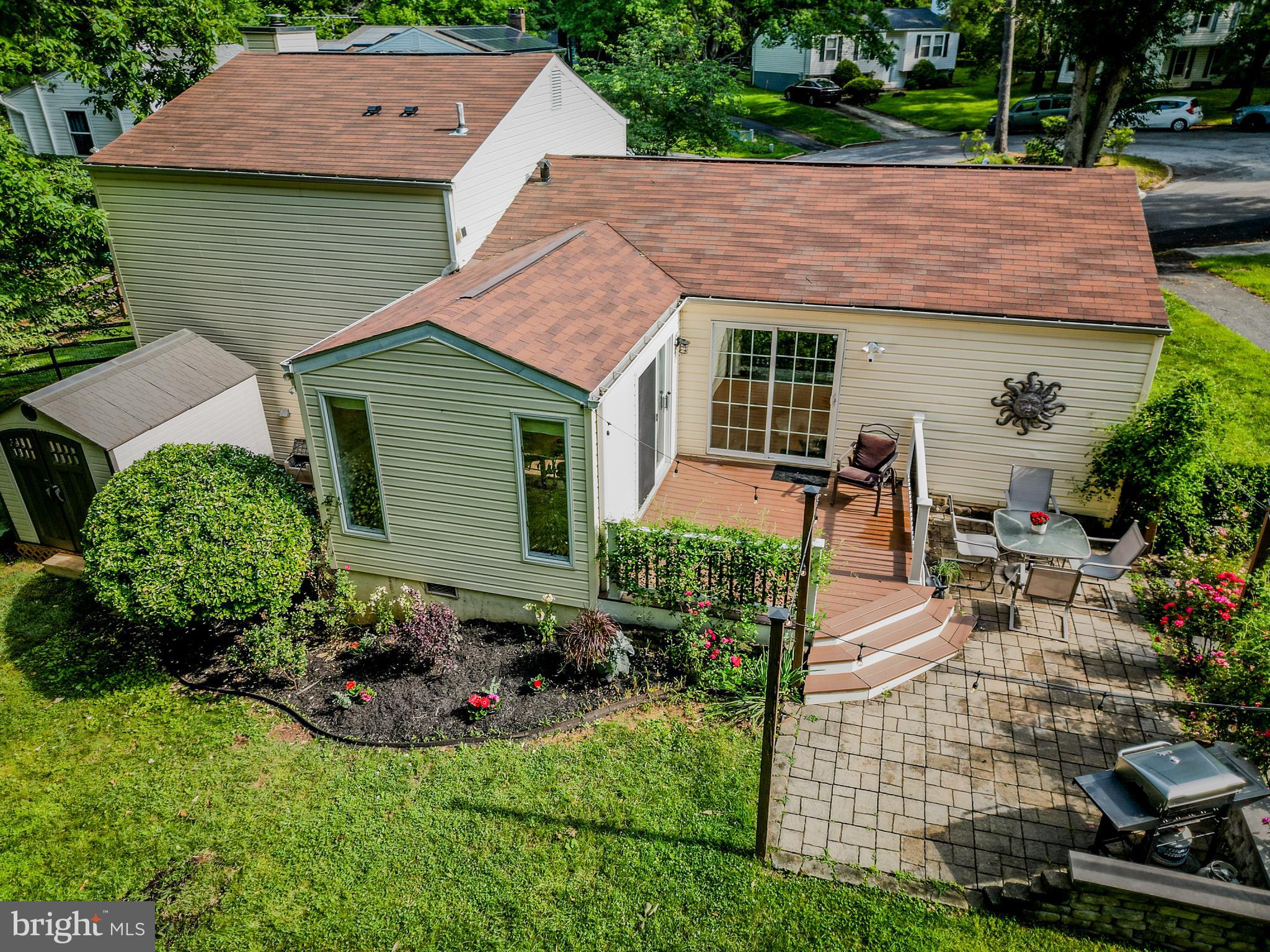 VILLAGE OF OWEN BROWN - Residential