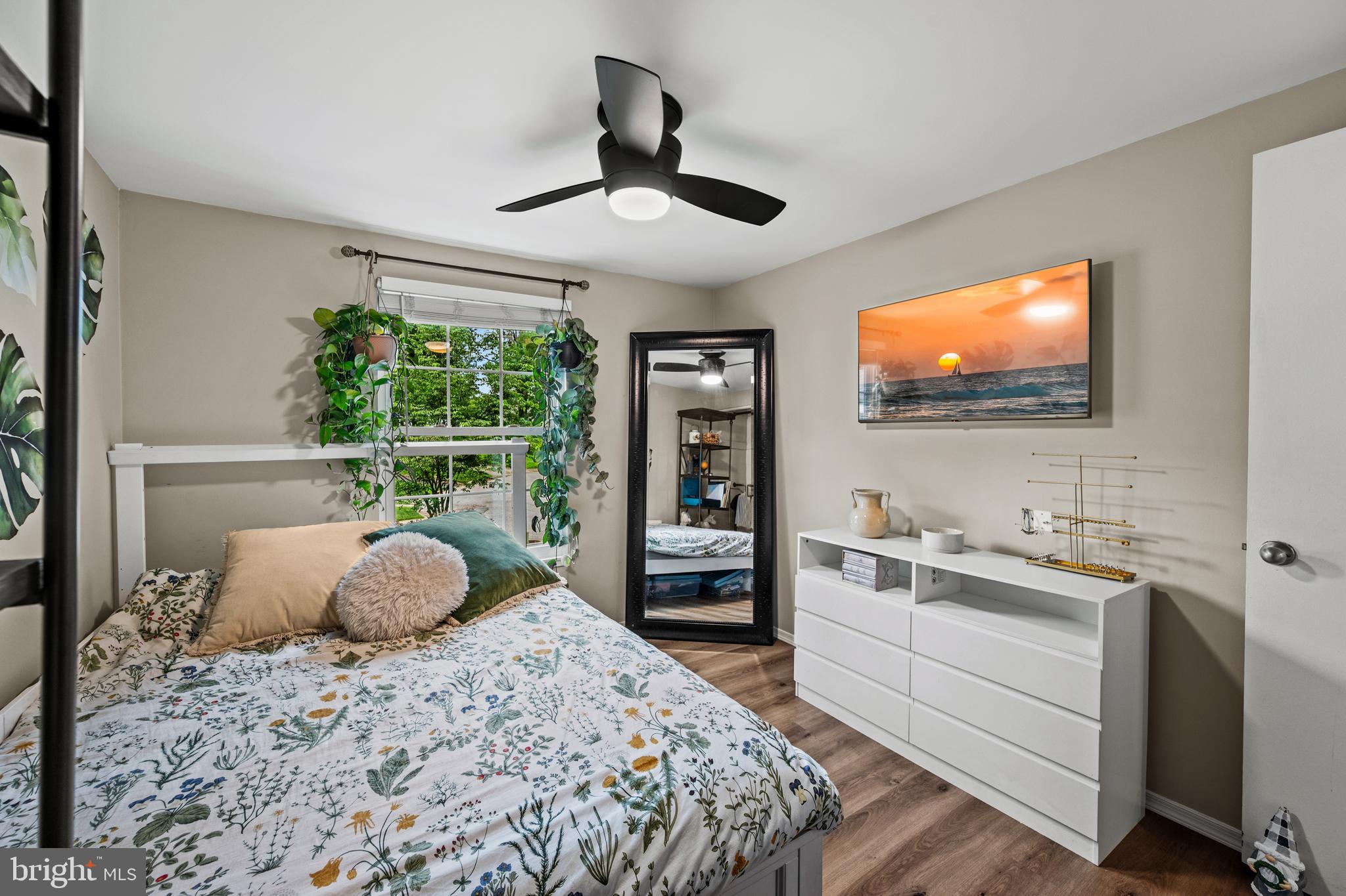 VILLAGE OF OWEN BROWN - Residential