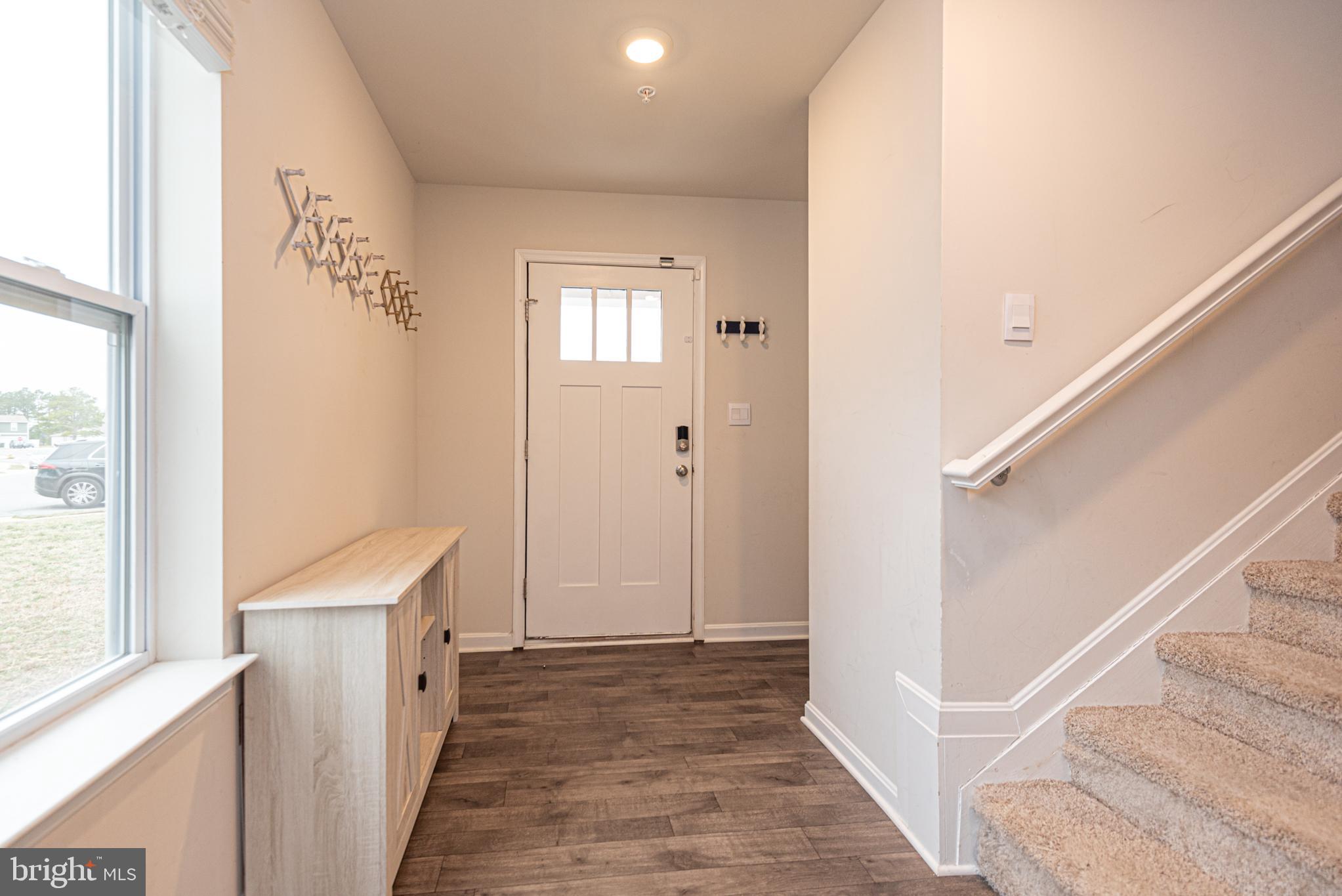 HUNTINGFIELDS - Residential