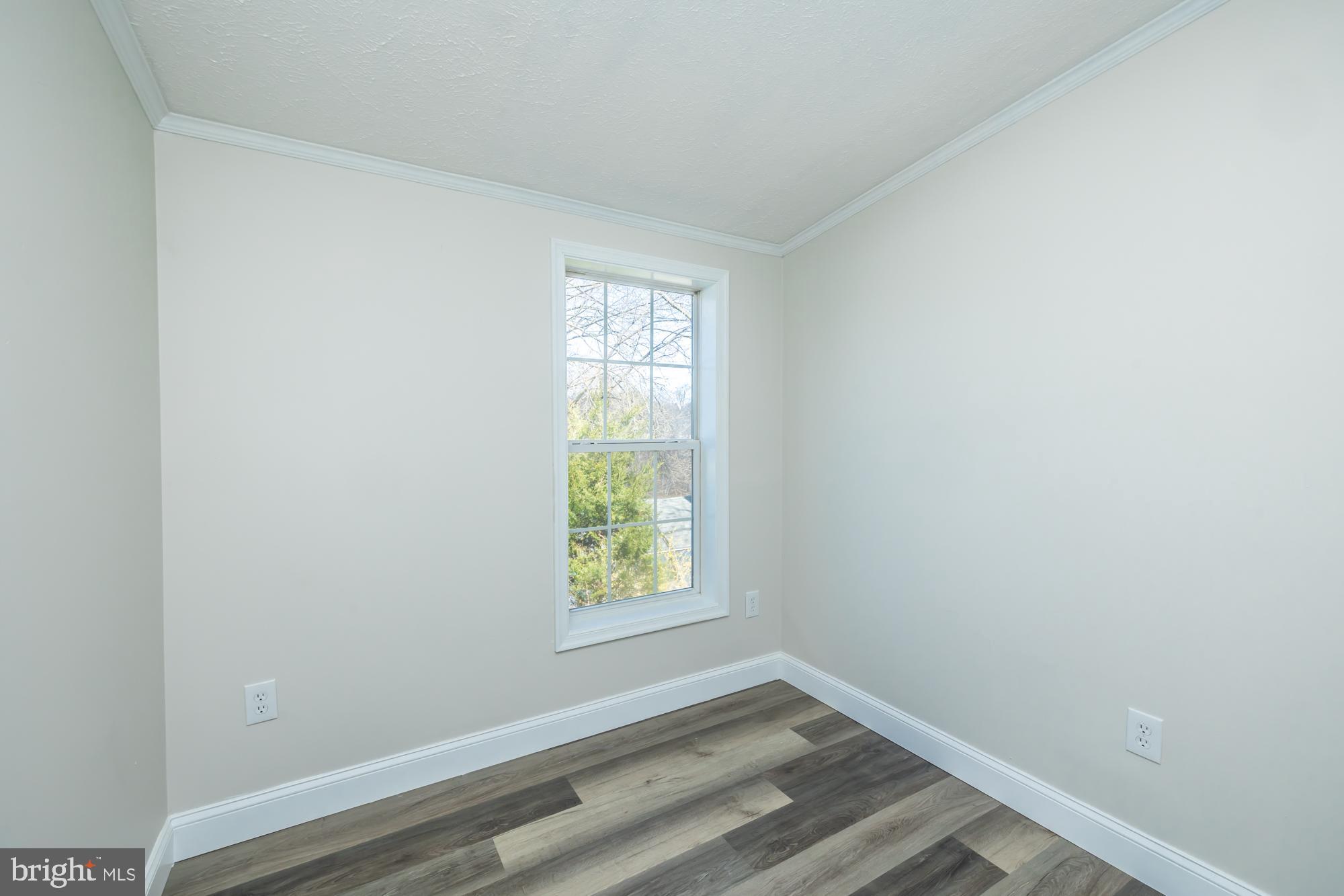 APPLEVILLE EAST - Residential