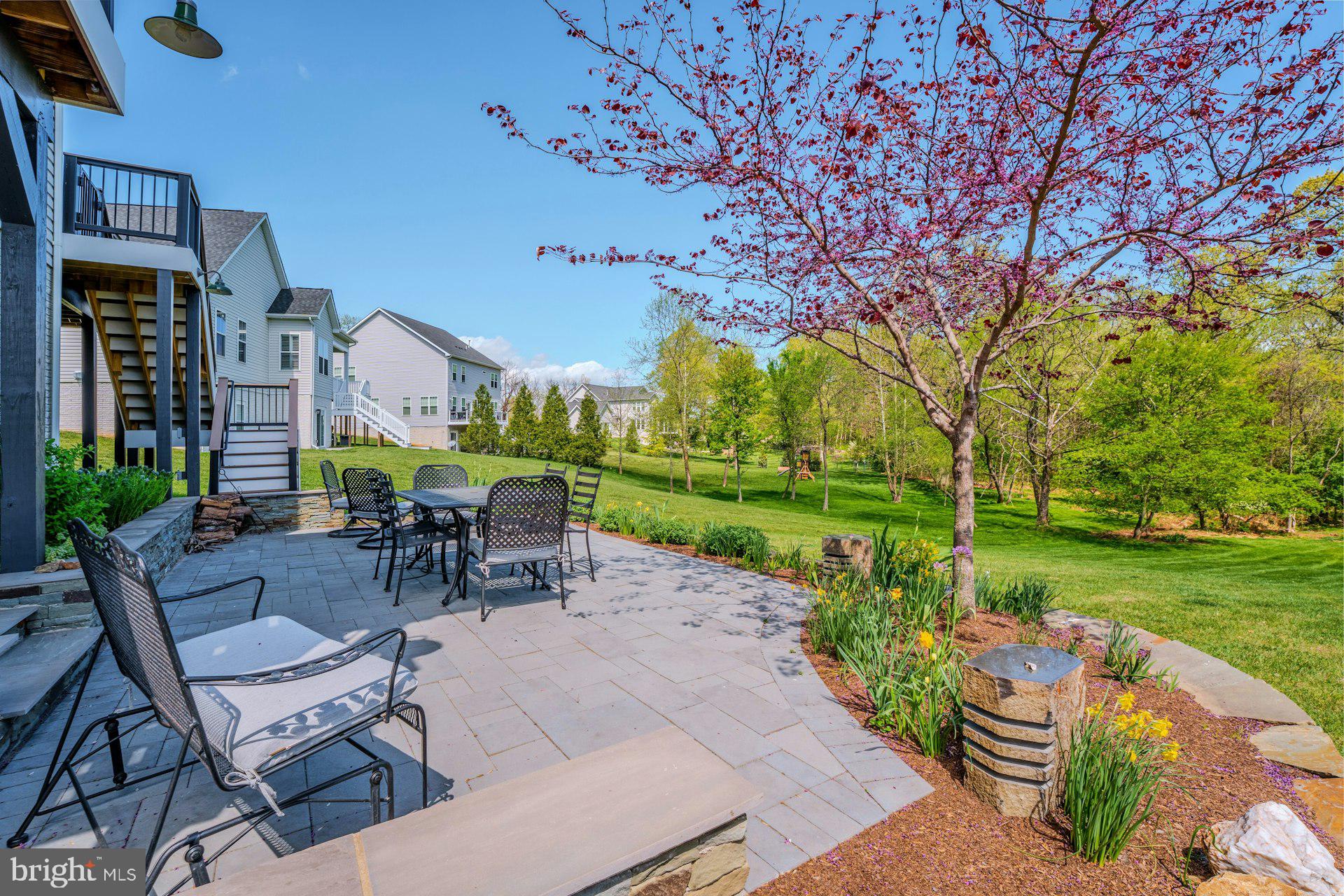 THE BLUFFS AT SLEETER LAKE - Residential