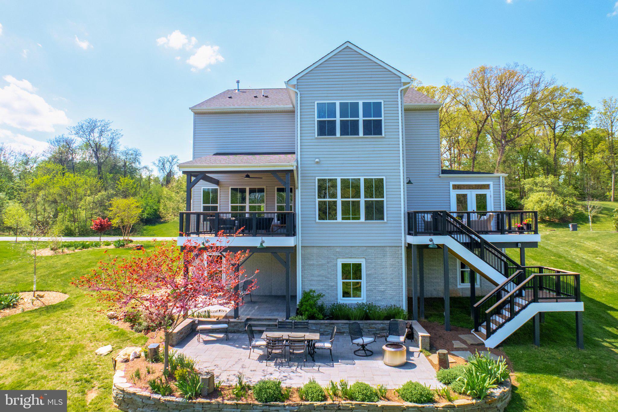 THE BLUFFS AT SLEETER LAKE - Residential