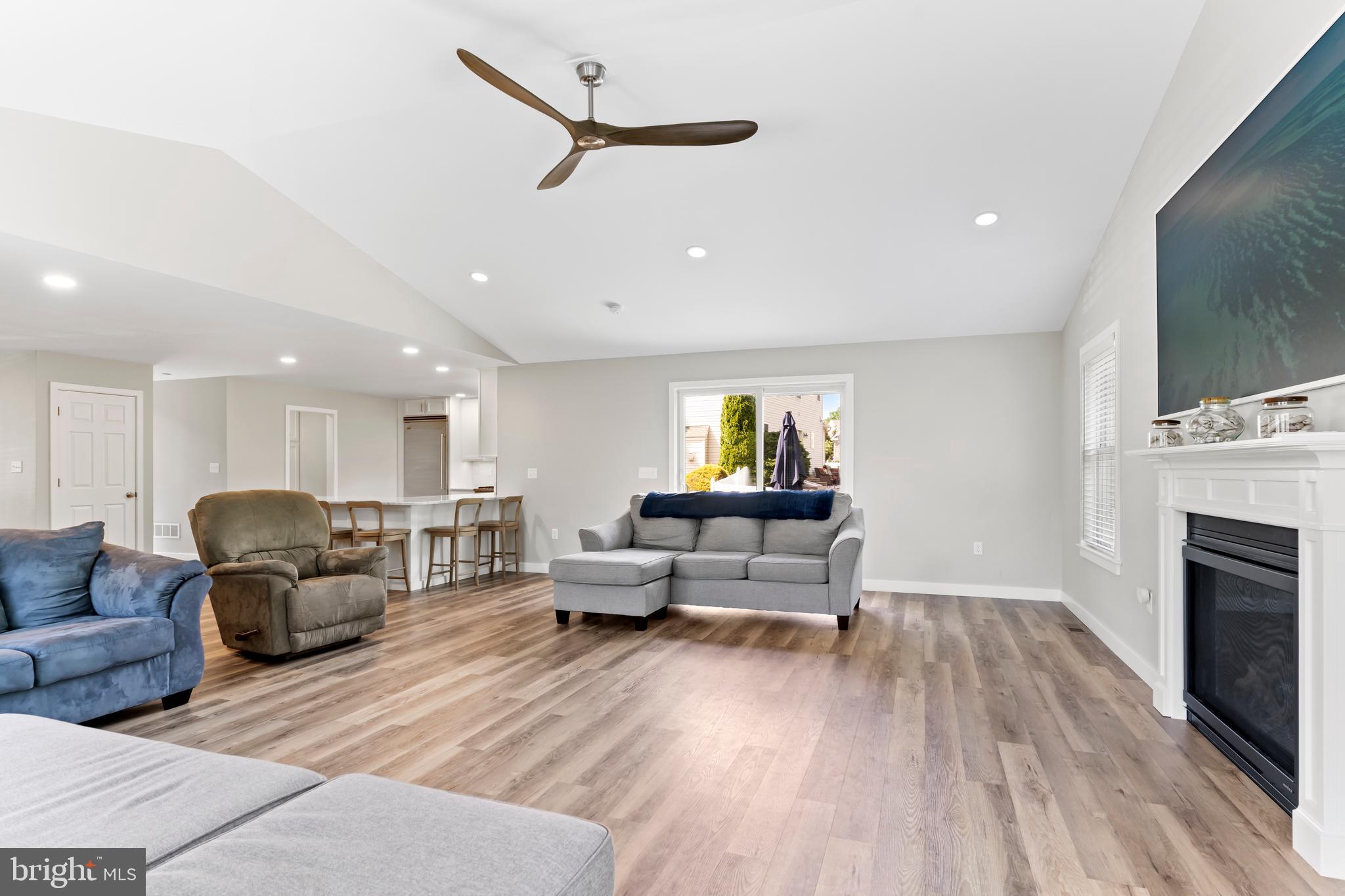 BOW CREEK - Residential