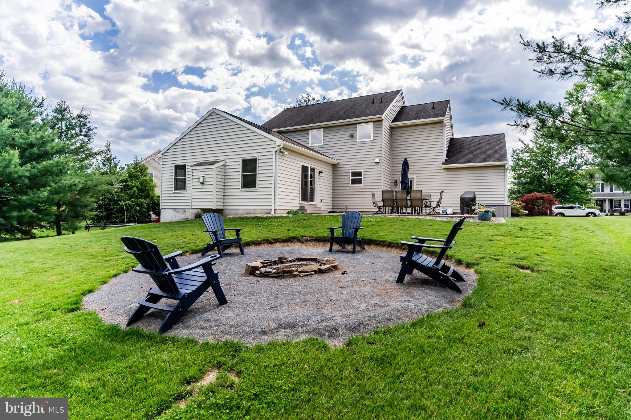 BOW CREEK - Residential