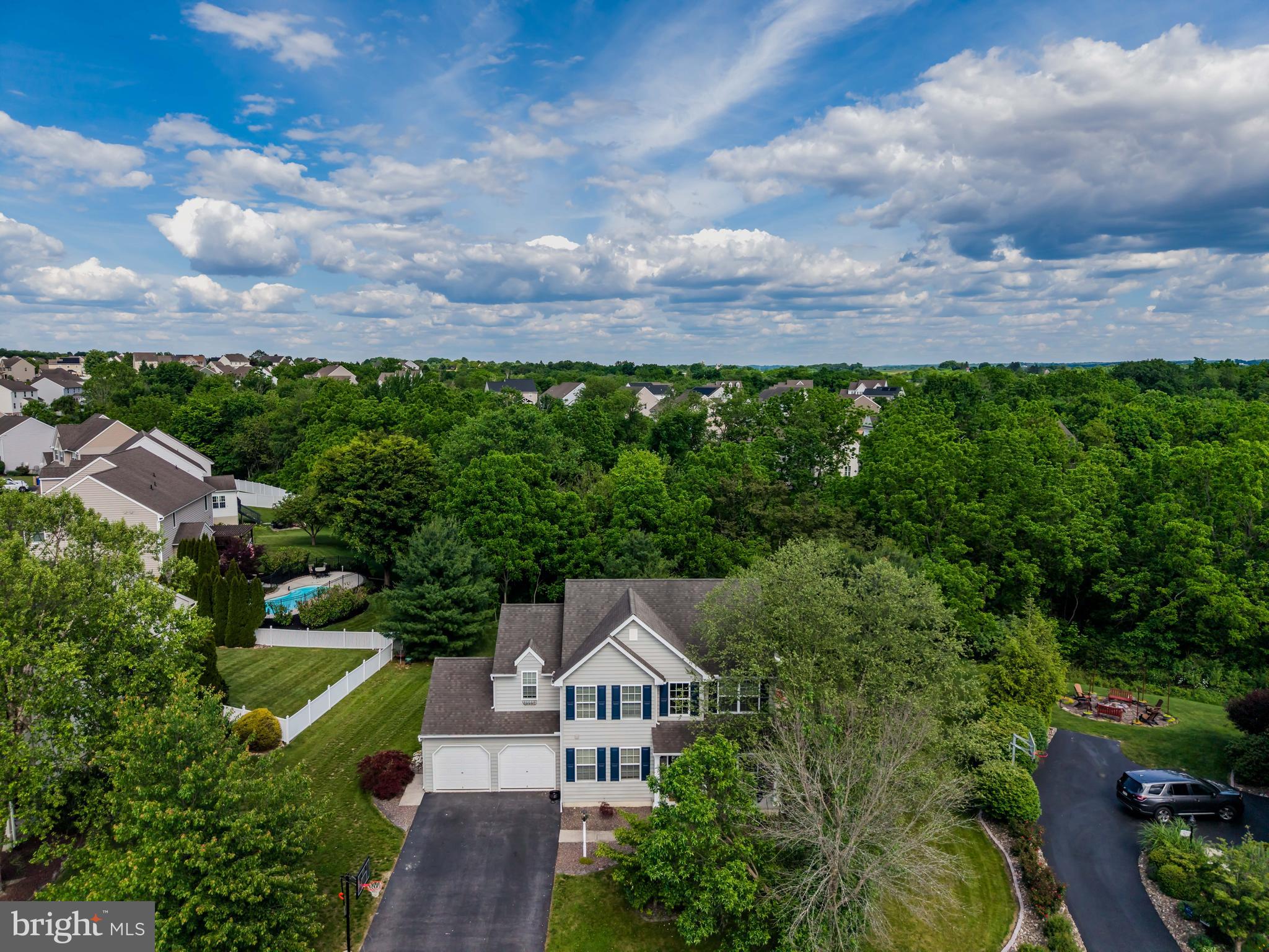 BOW CREEK - Residential