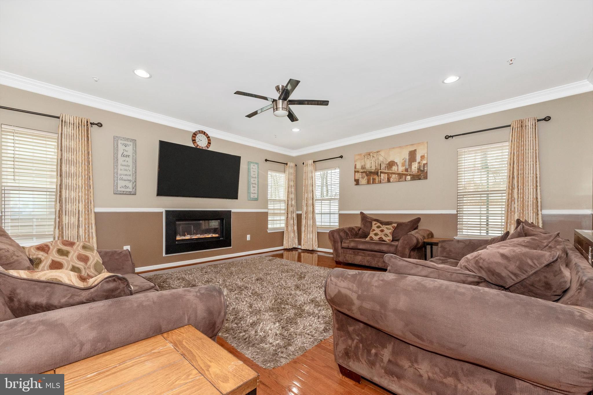 CANNON BLUFF - Residential