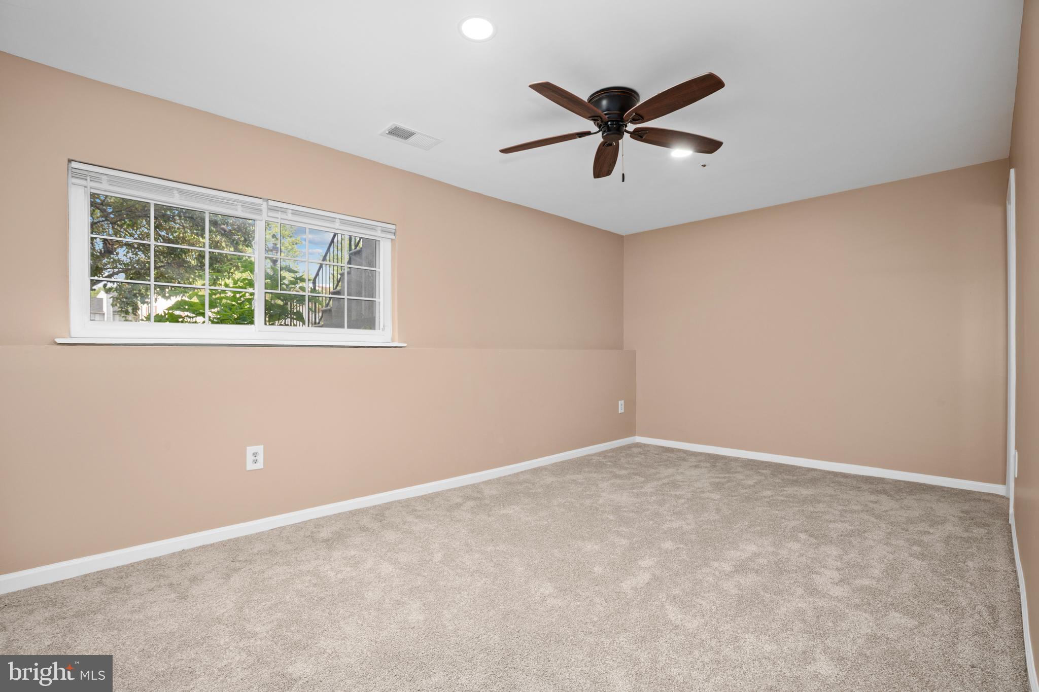 KETTERING CONDO - Residential
