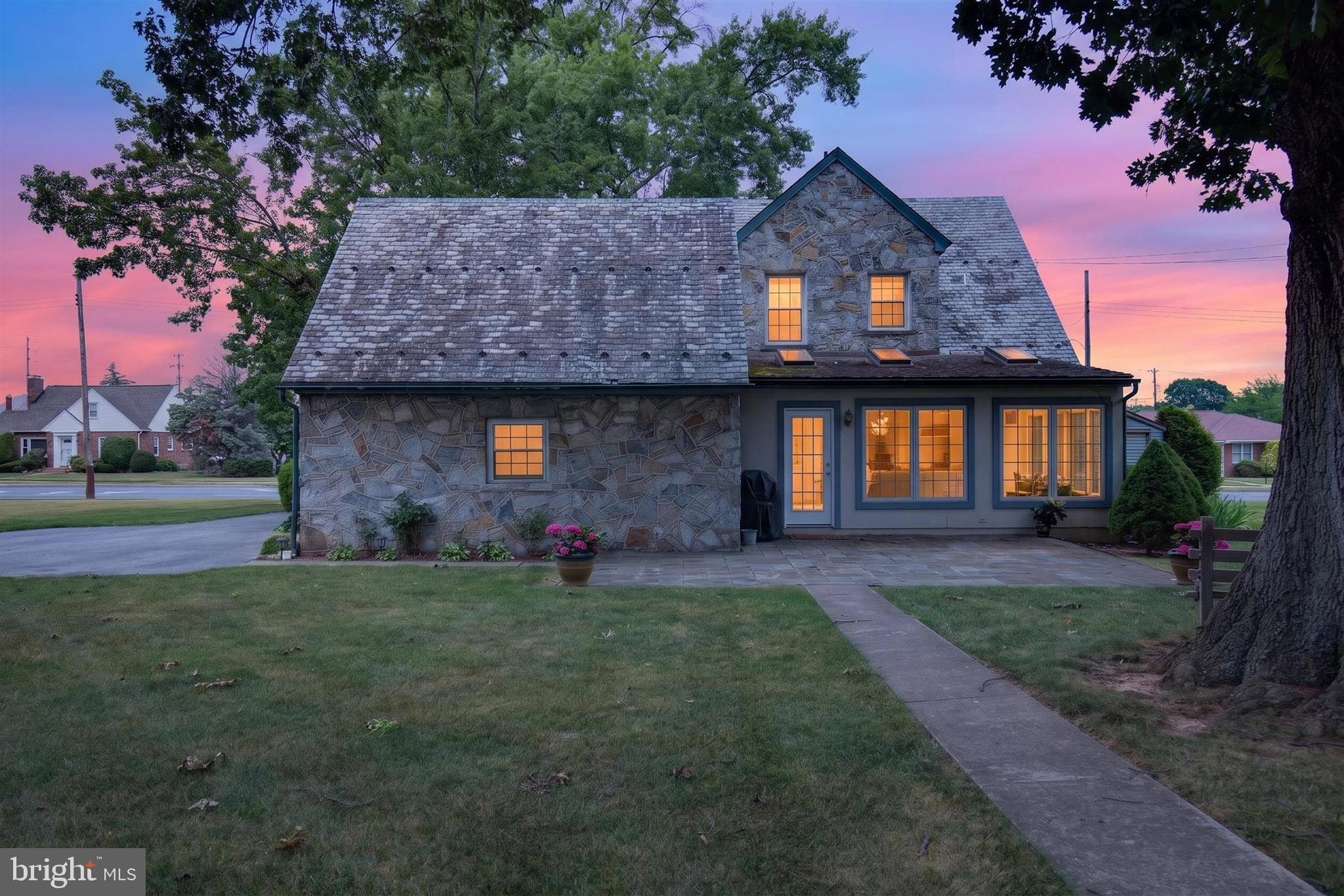 PALMYRA BOROUGH - Residential