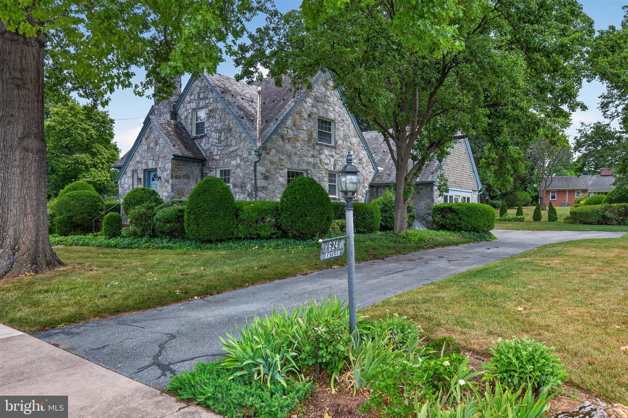 PALMYRA BOROUGH - Residential