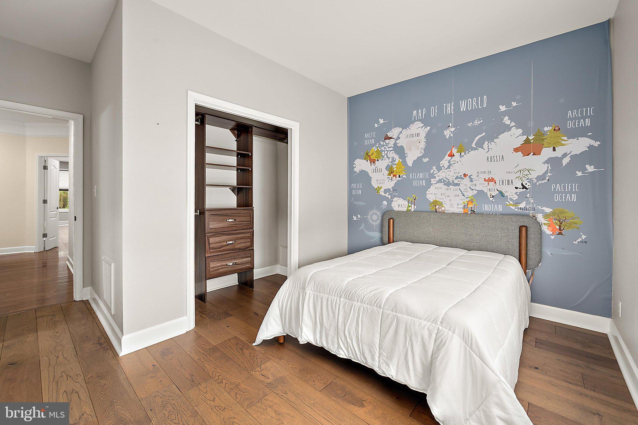 GLEN RIDDLE - Residential