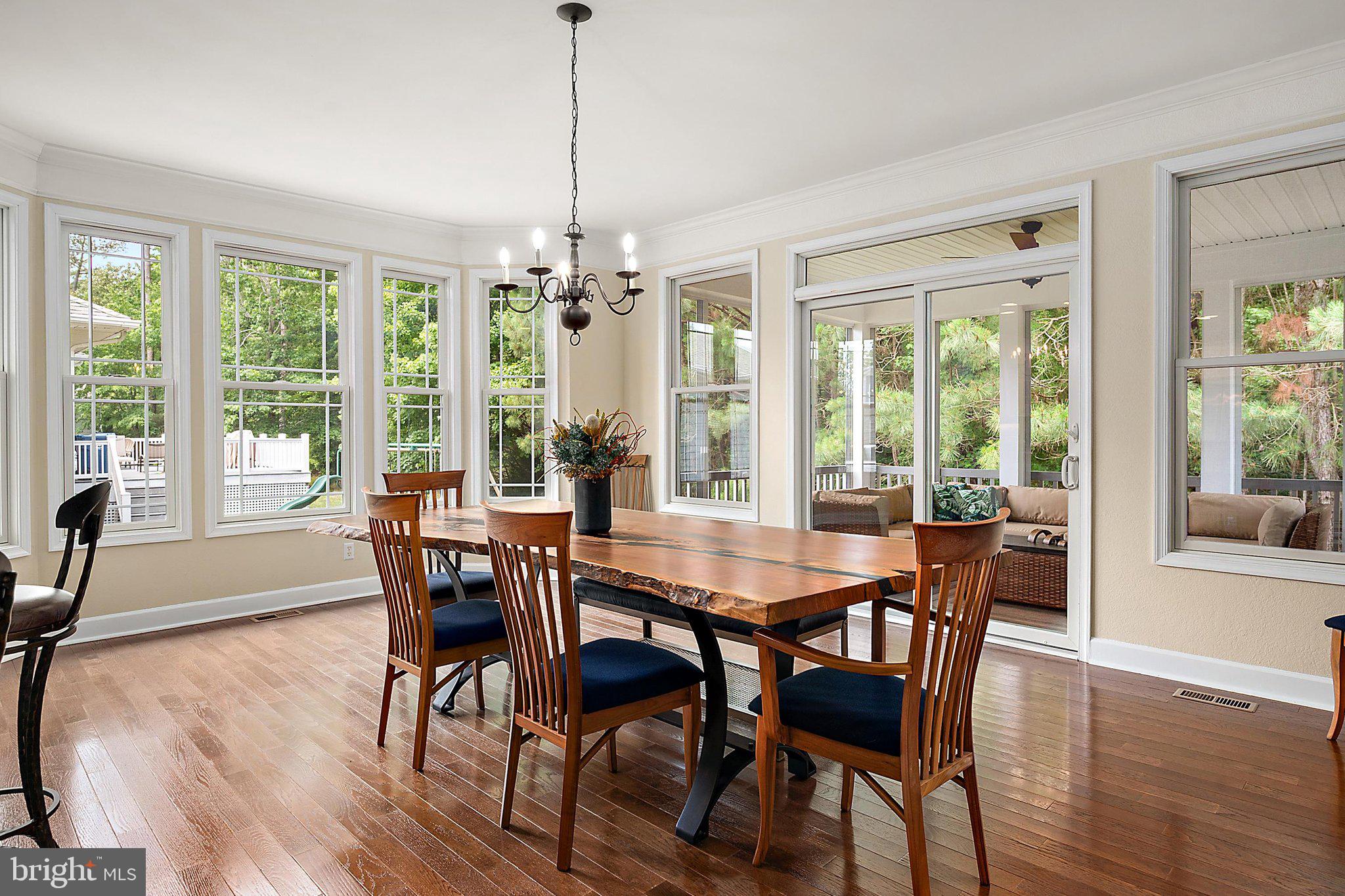 GLEN RIDDLE - Residential