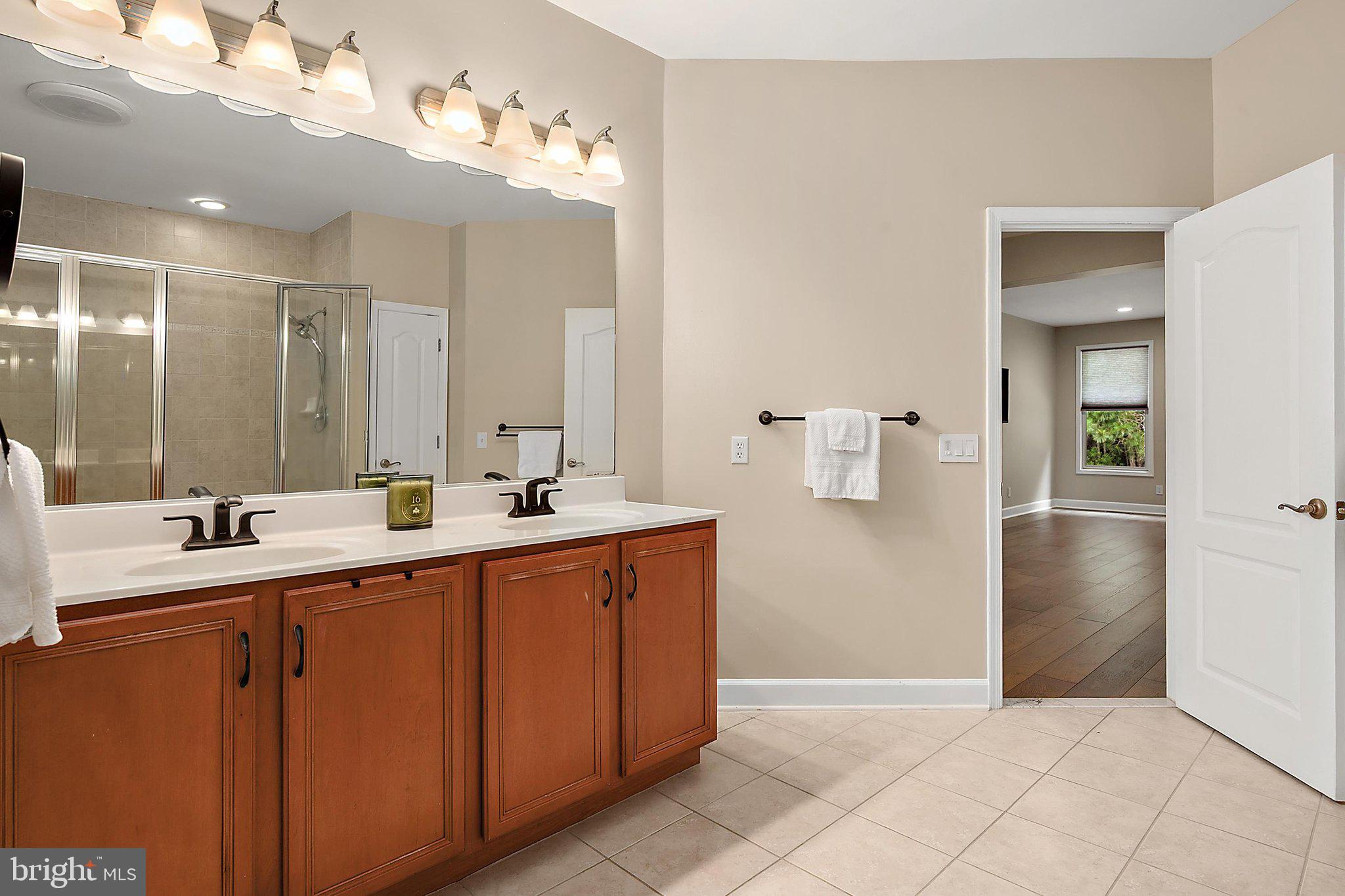 GLEN RIDDLE - Residential