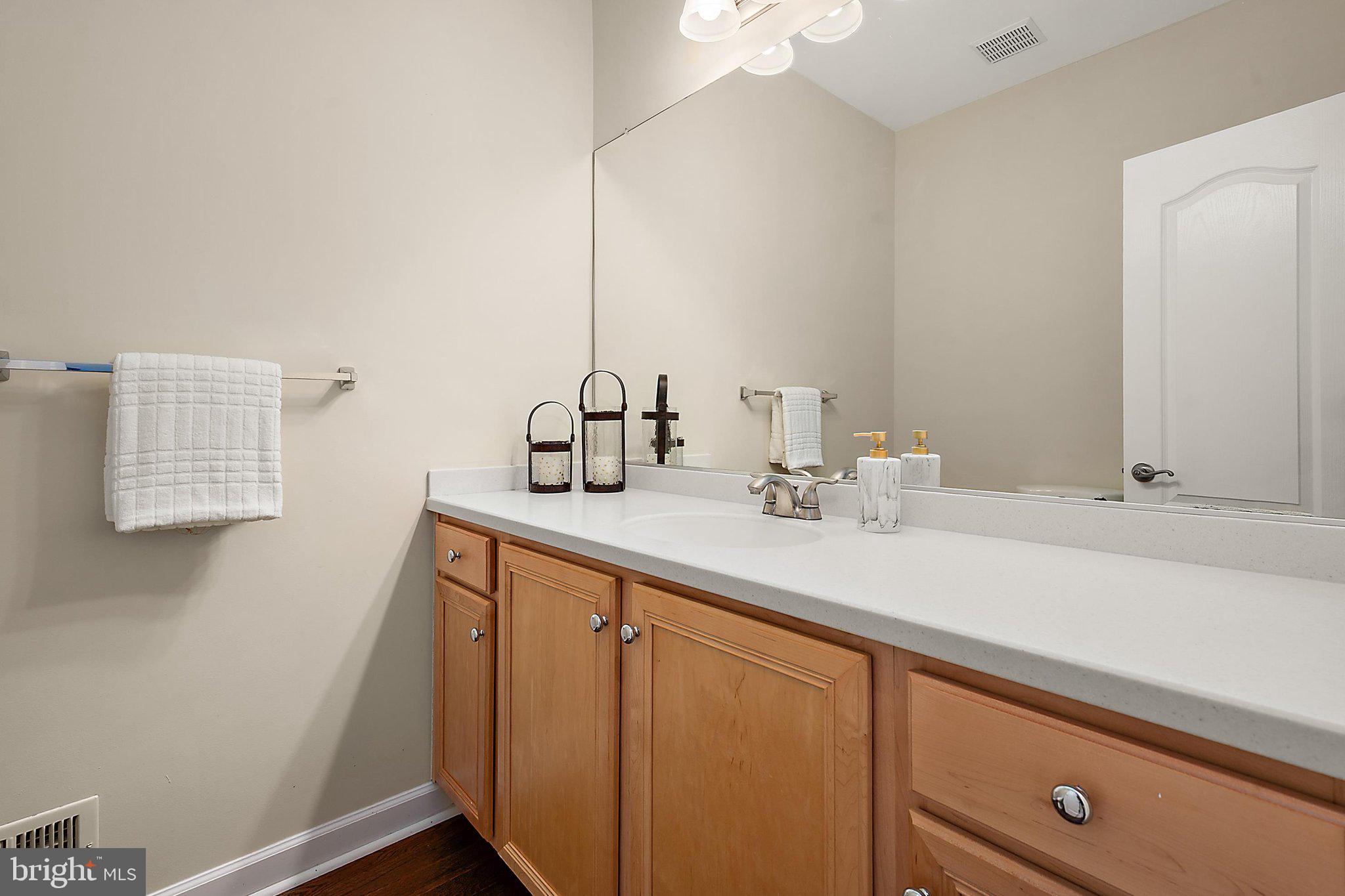 GLEN RIDDLE - Residential