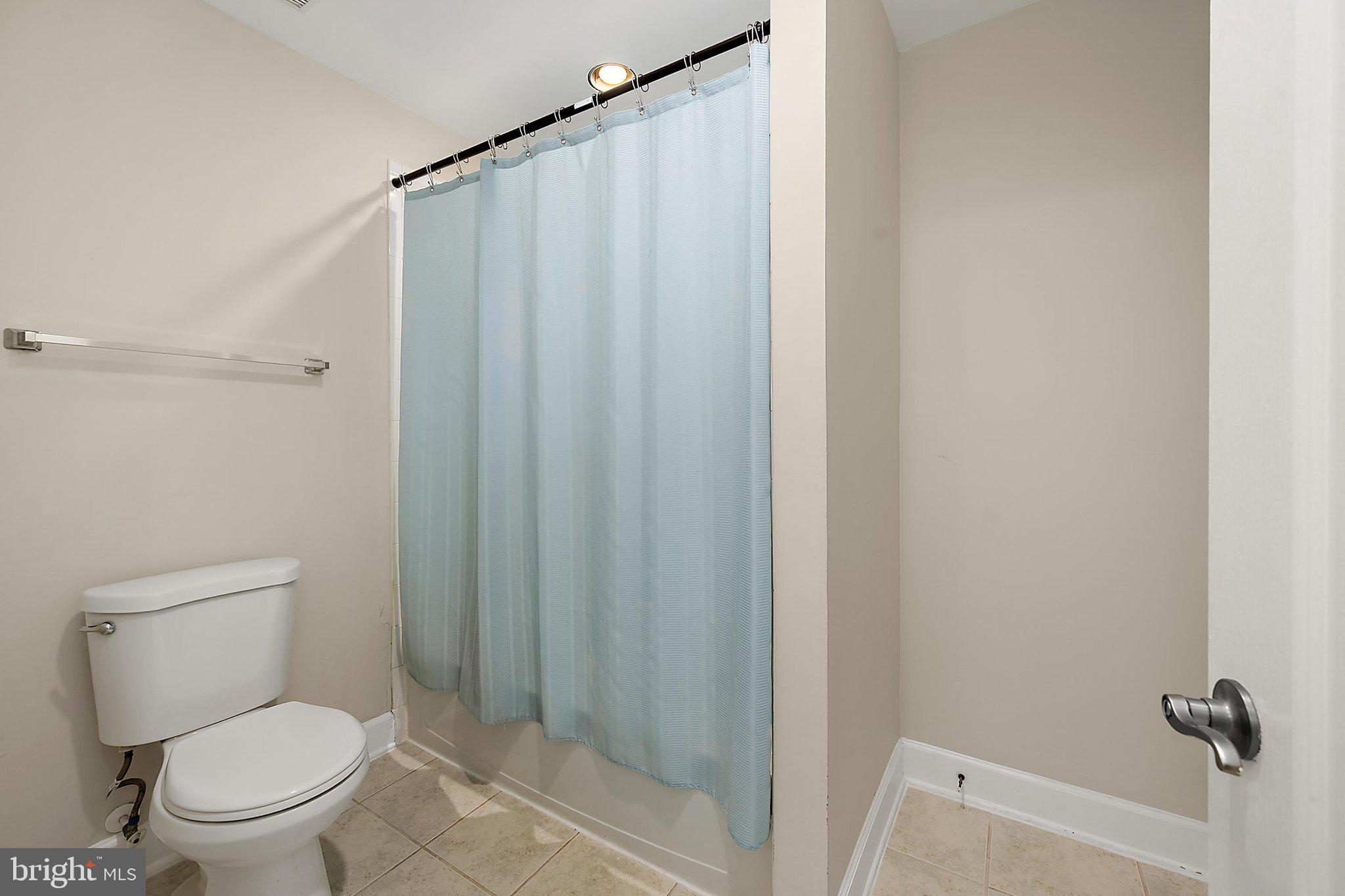 GLEN RIDDLE - Residential