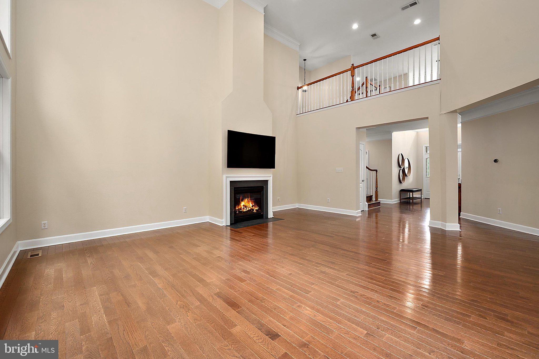 GLEN RIDDLE - Residential