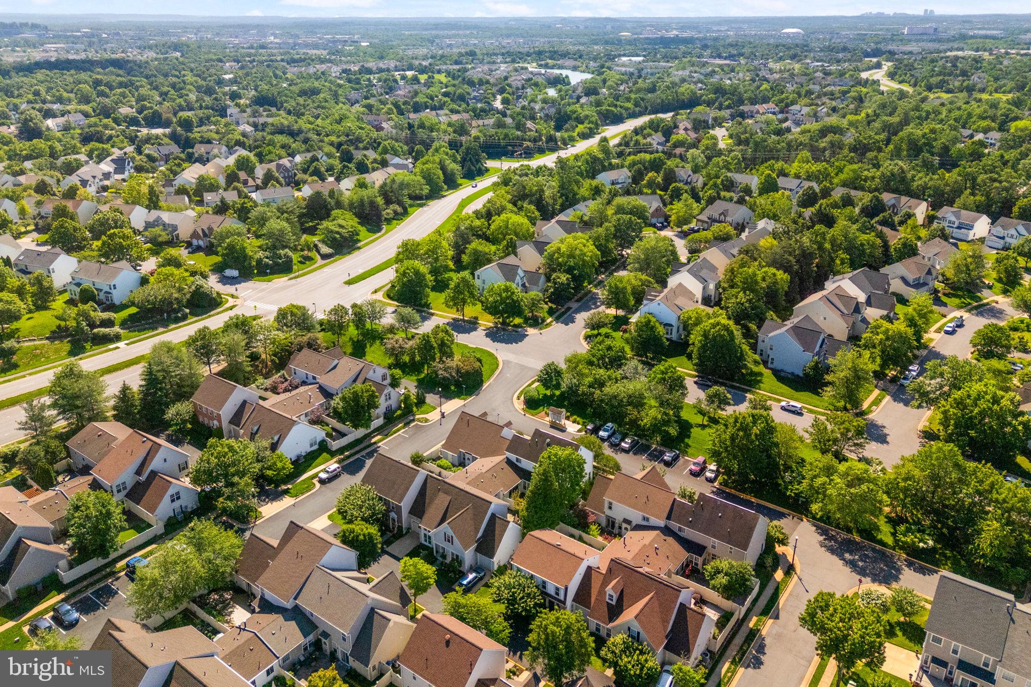 RIDGES AT ASHBURN - Residential
