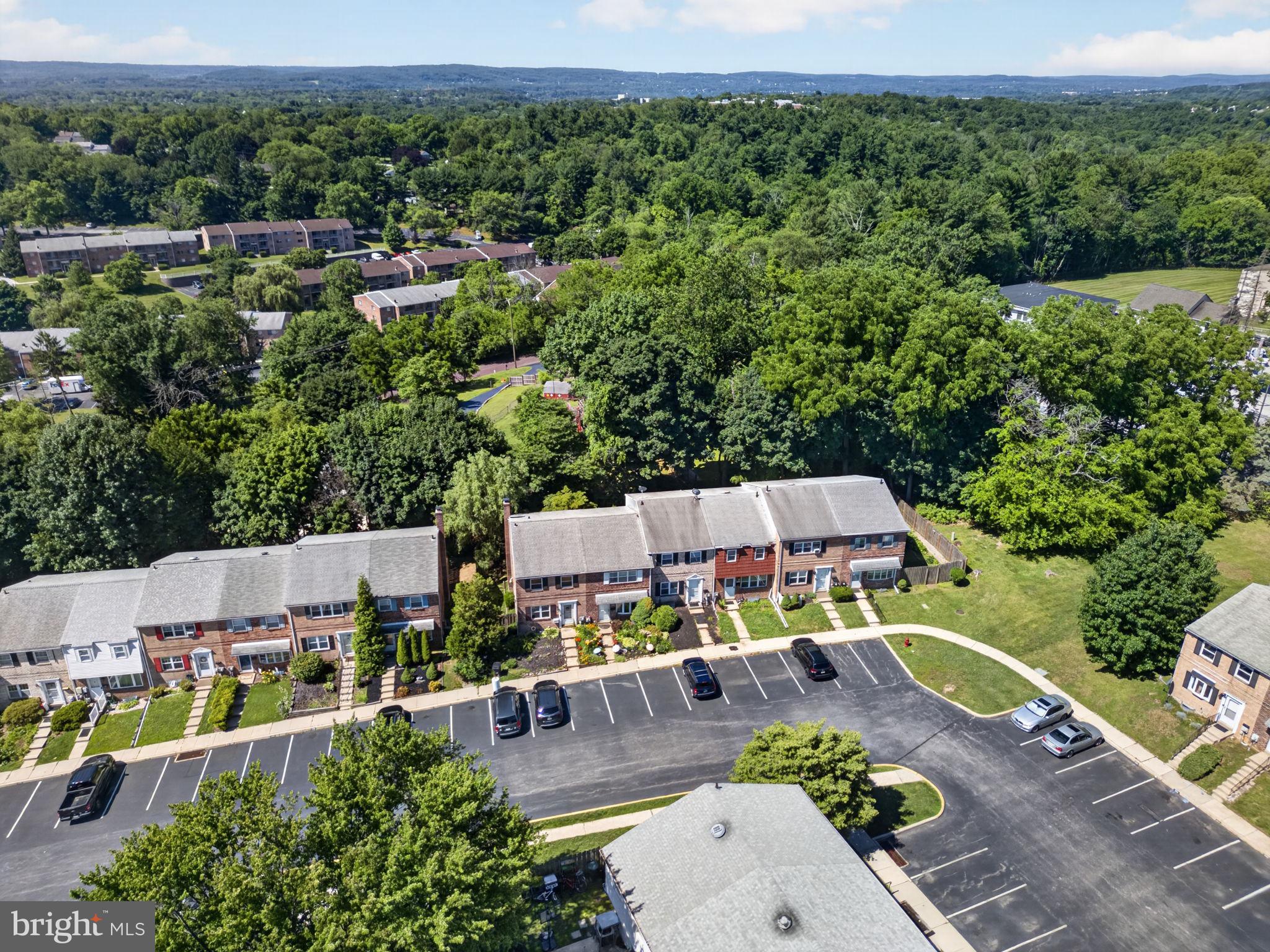 THE EAGLE - Residential