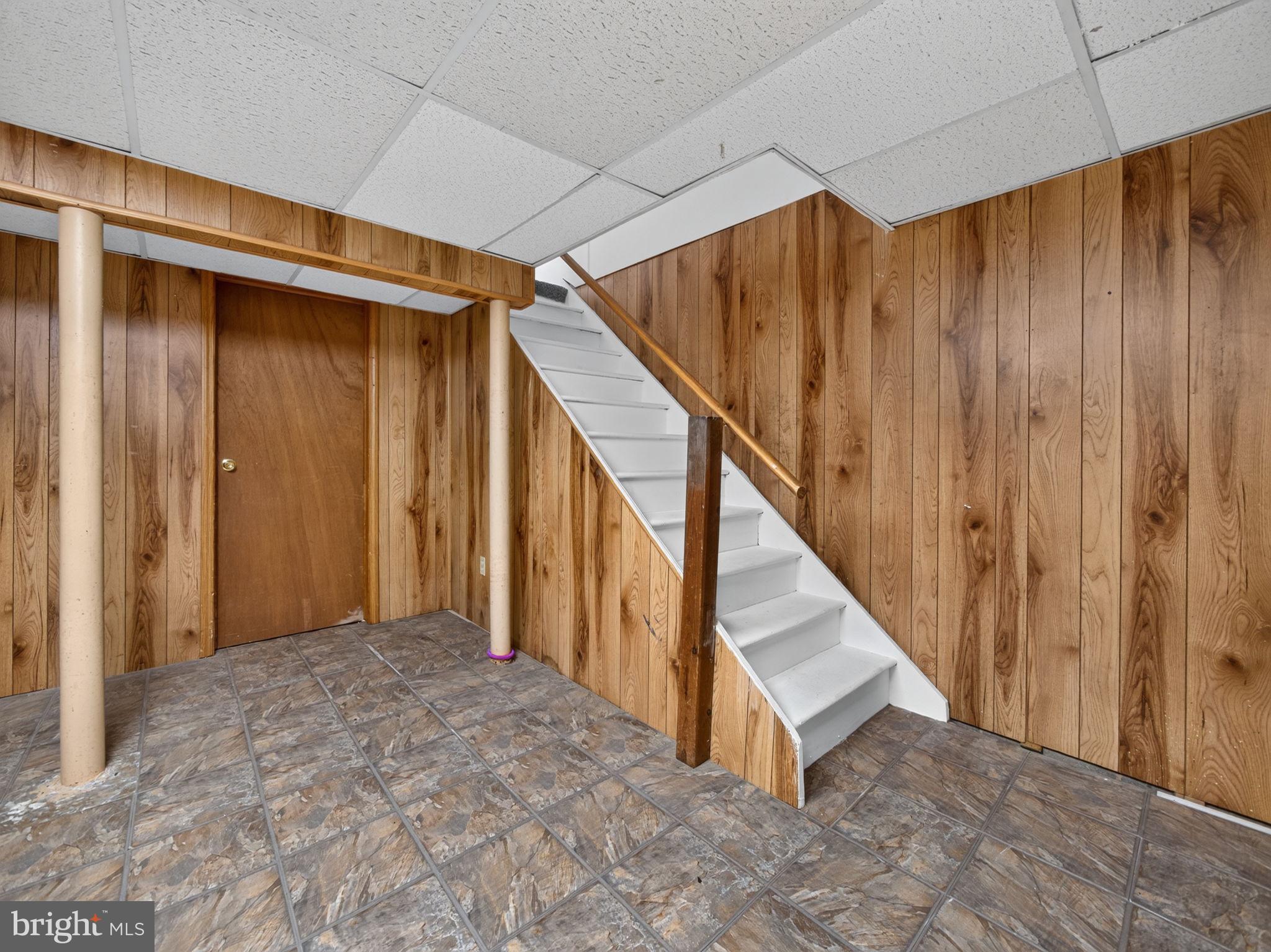 THE EAGLE - Residential