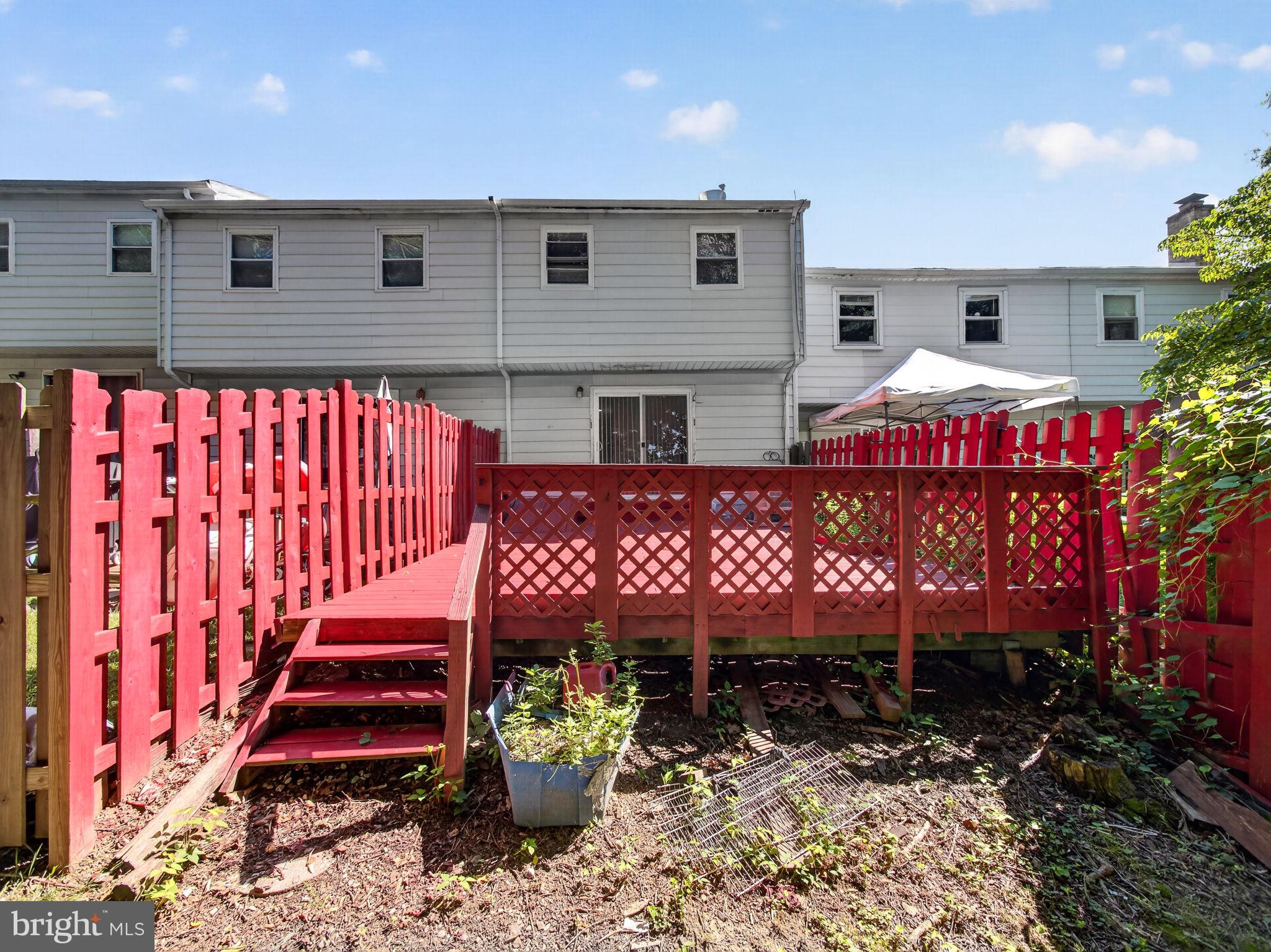 THE EAGLE - Residential