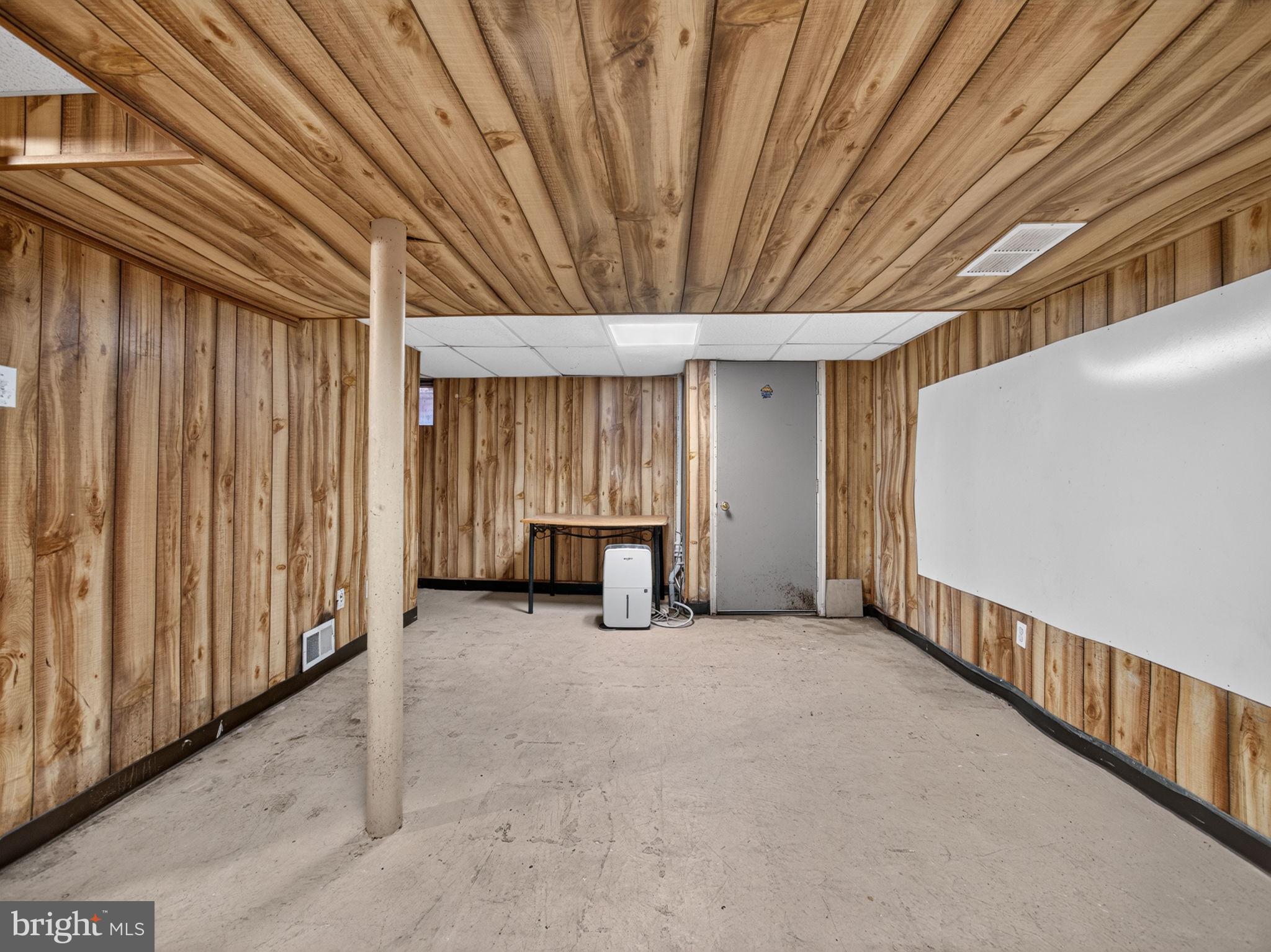 THE EAGLE - Residential