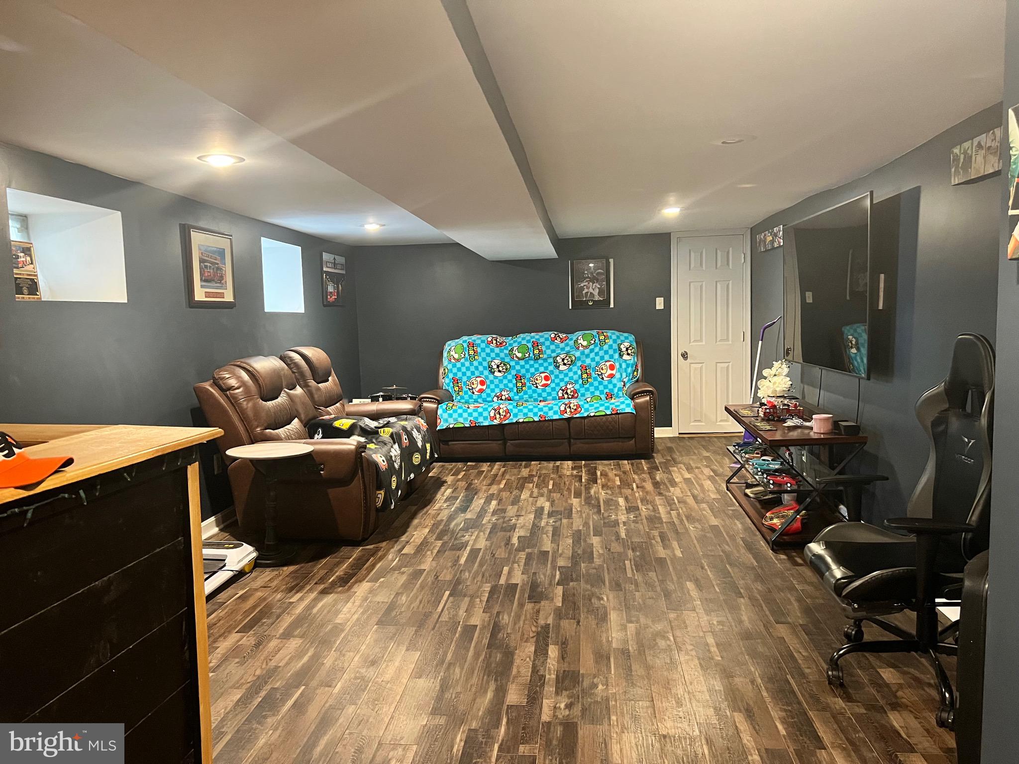 DREXEL HILL - Residential