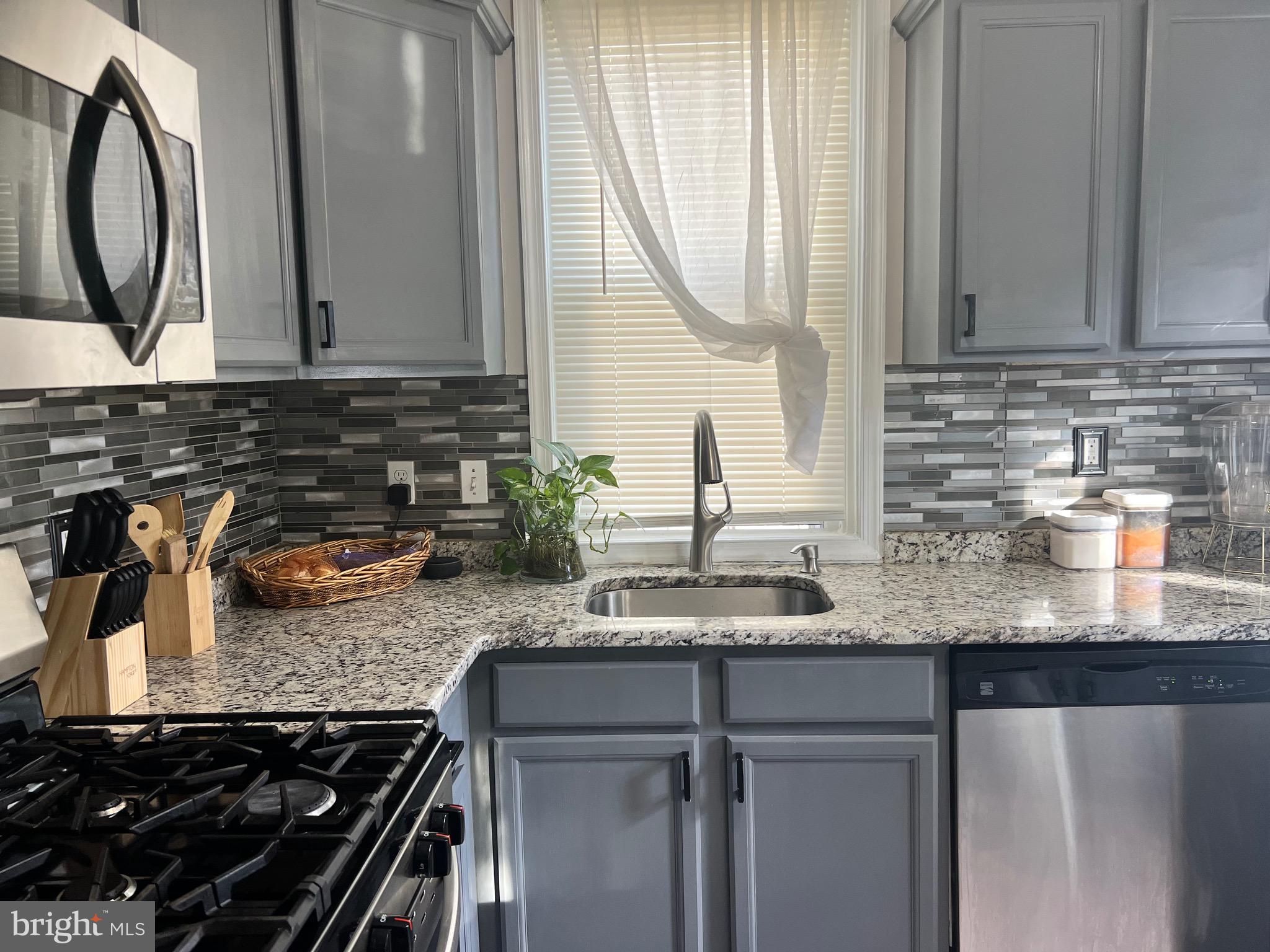 DREXEL HILL - Residential