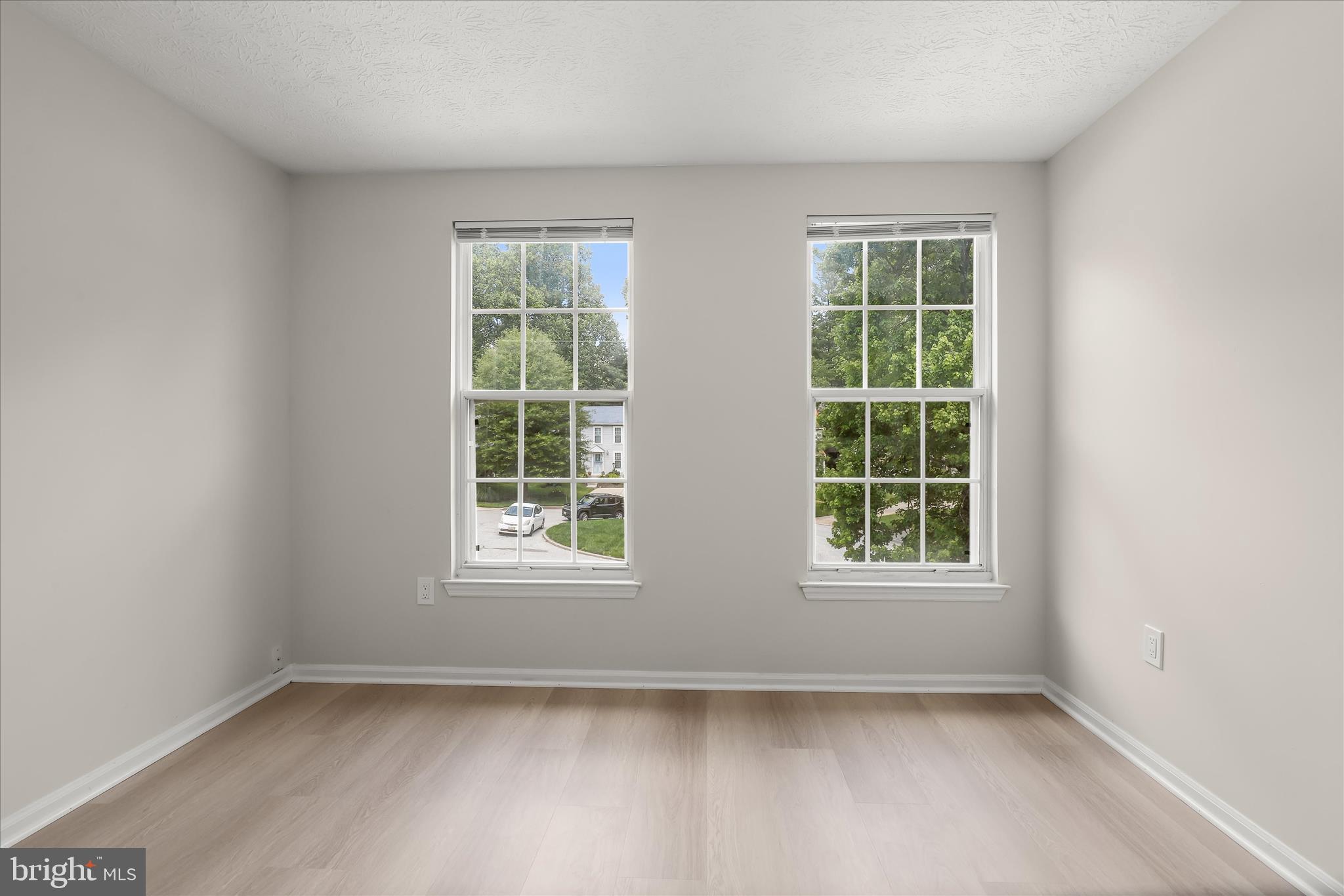 HICKORY RIDGE - Residential
