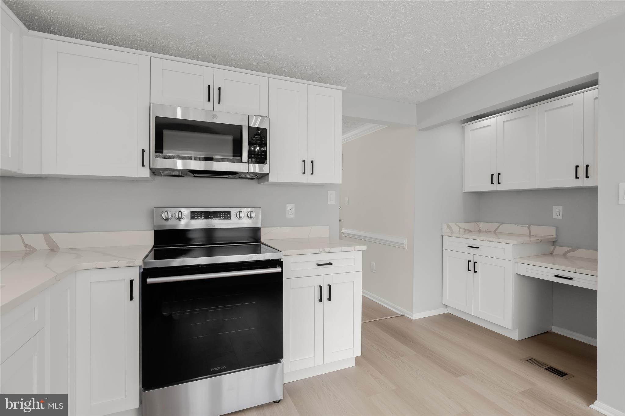 HICKORY RIDGE - Residential