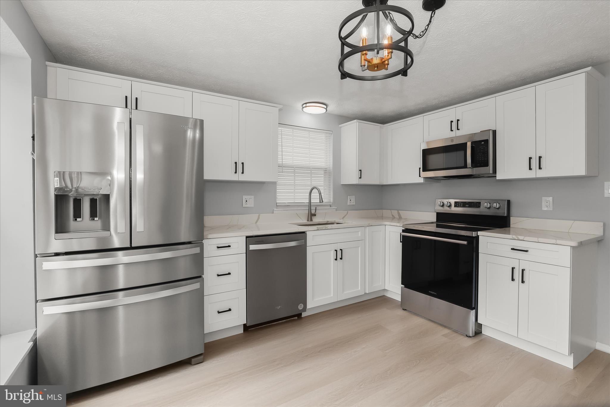 HICKORY RIDGE - Residential