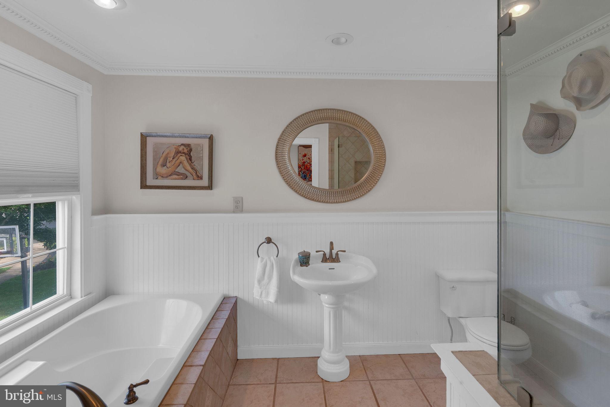 DOYLESTOWN HUNT - Residential