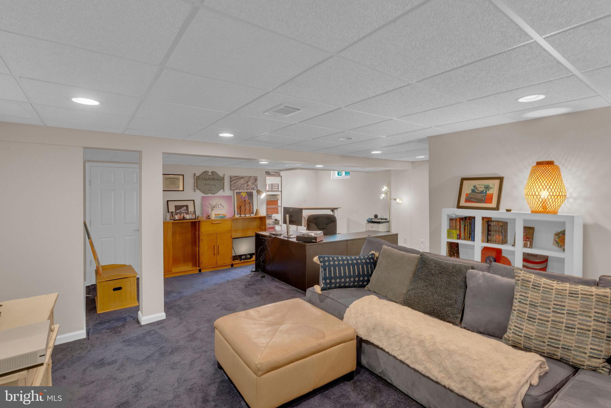 DOYLESTOWN HUNT - Residential