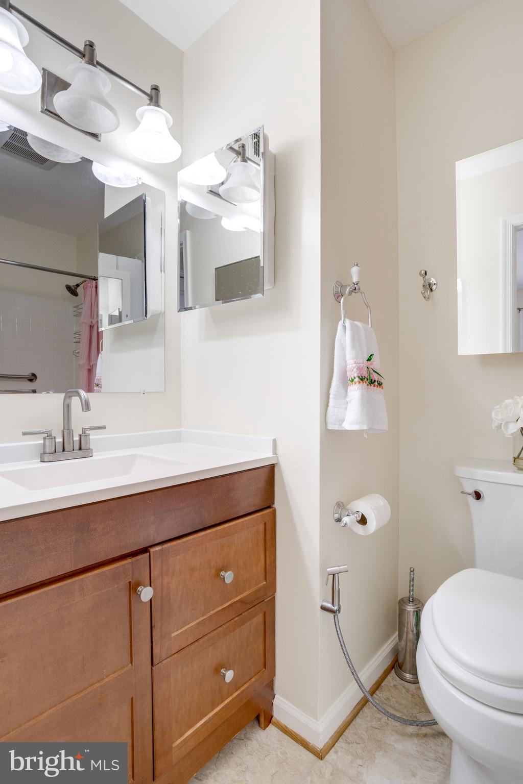 SPRINGFIELD OAKS - Residential