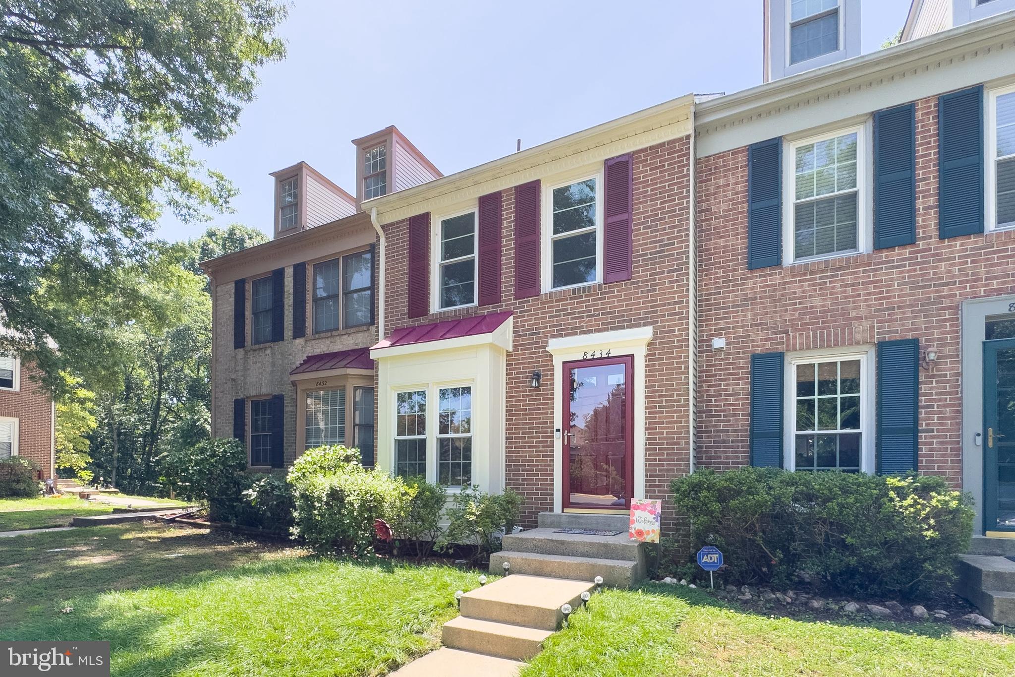 SPRINGFIELD OAKS - Residential