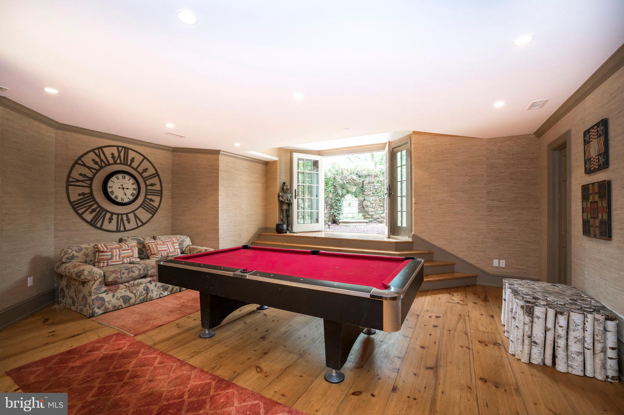 CHESHIRE HUNT - Residential