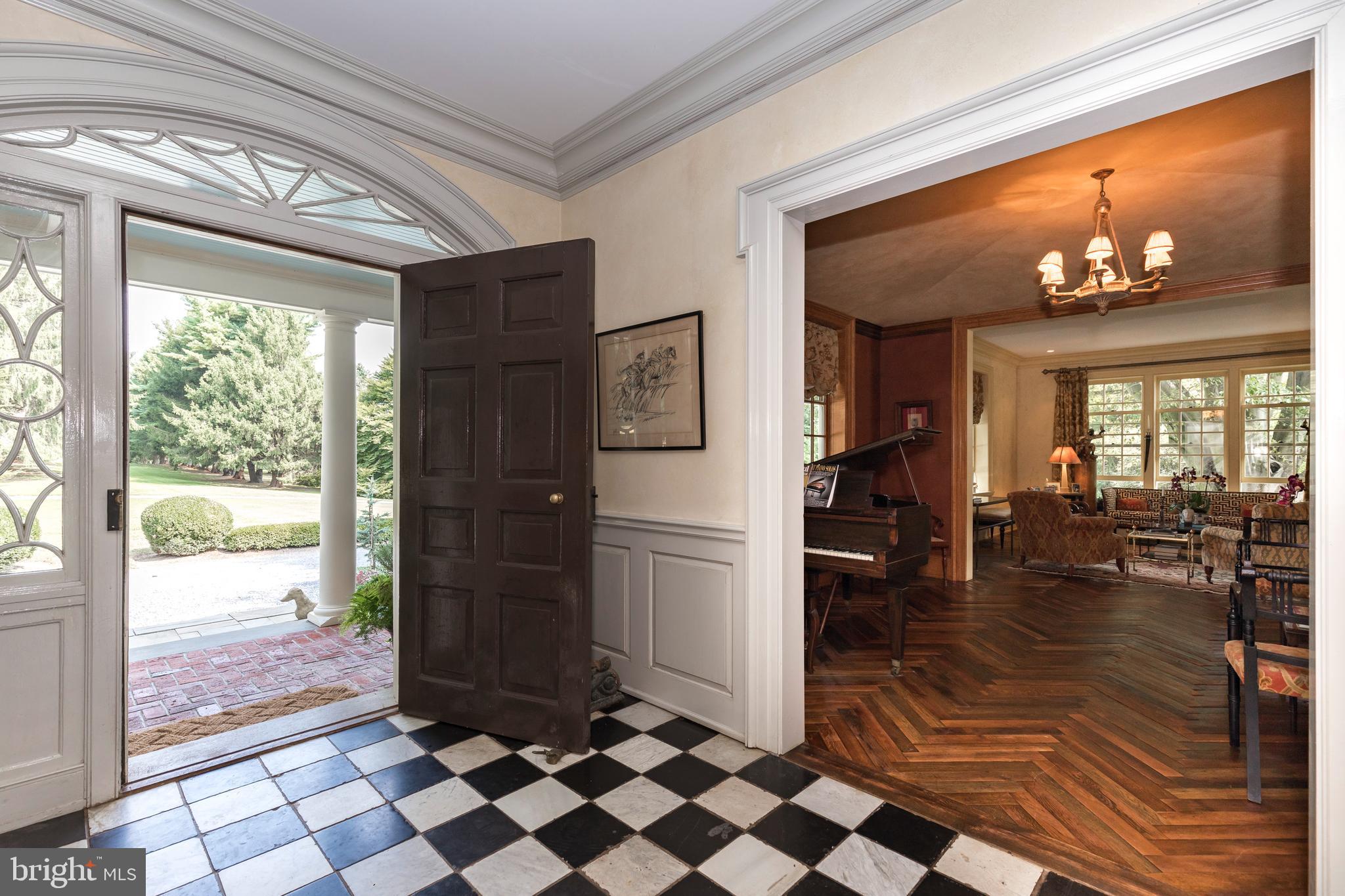 CHESHIRE HUNT - Residential