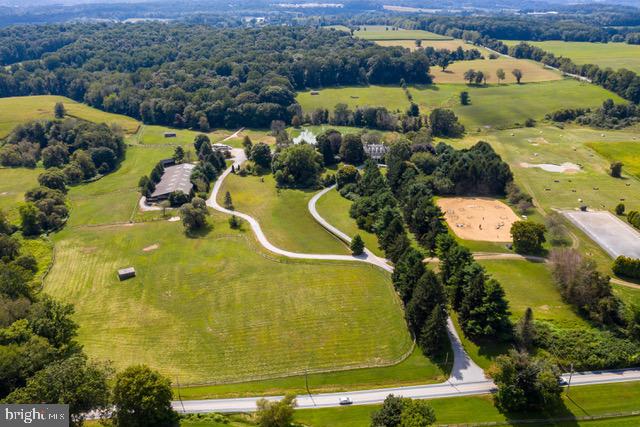 CHESHIRE HUNT - Residential