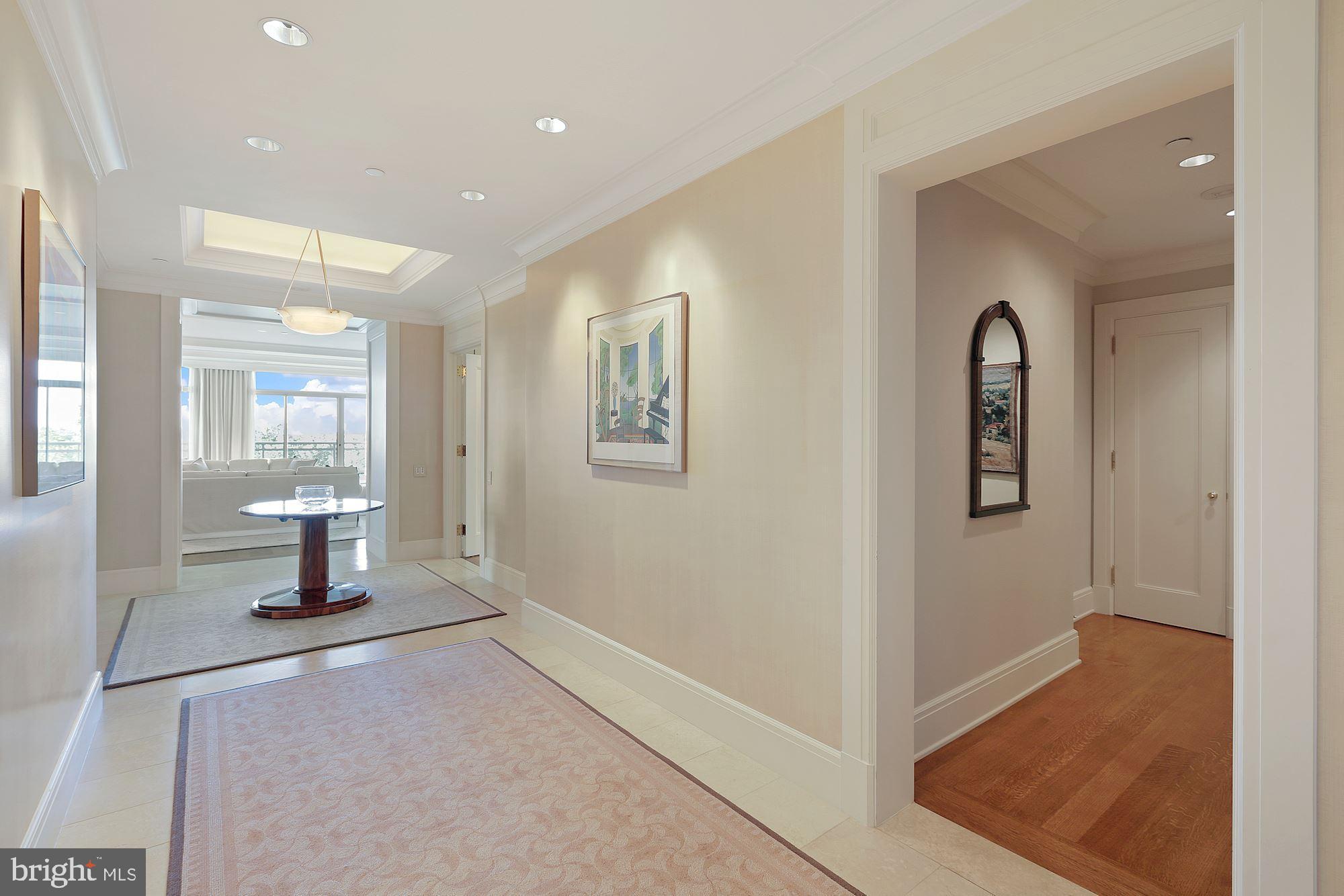 SOMERSET HOUSE CONDOS - Residential