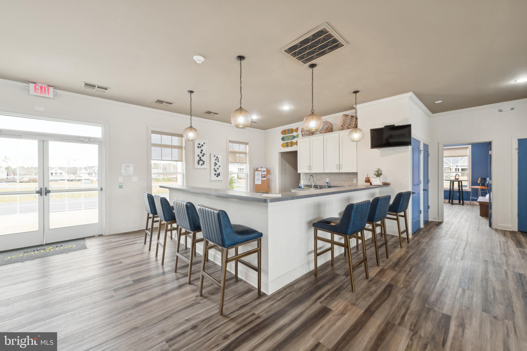 LIBERTY WEST - Residential