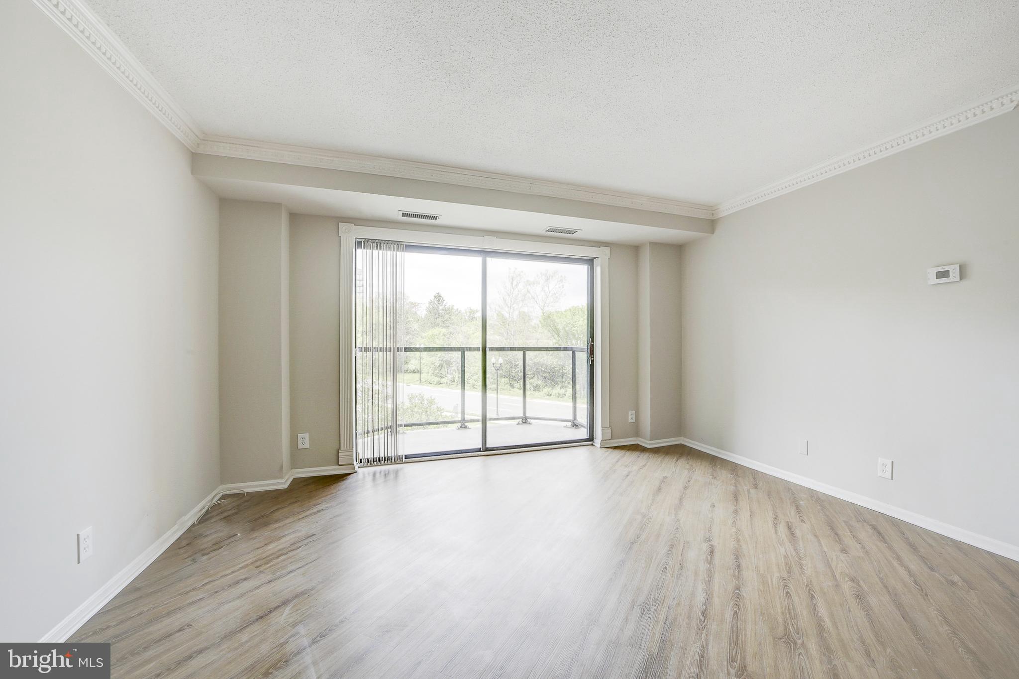 ASTORIA CONDOMINIUM - Residential