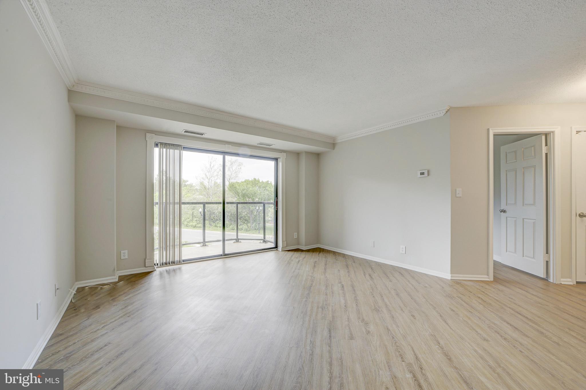 ASTORIA CONDOMINIUM - Residential