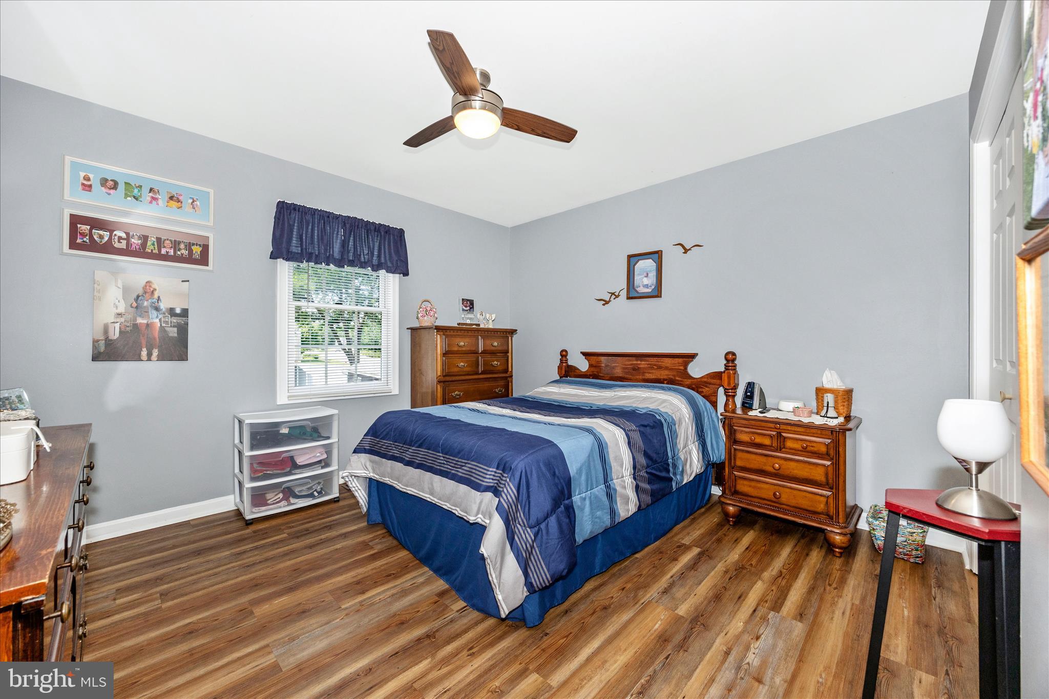WHISPERING HILLS - Residential