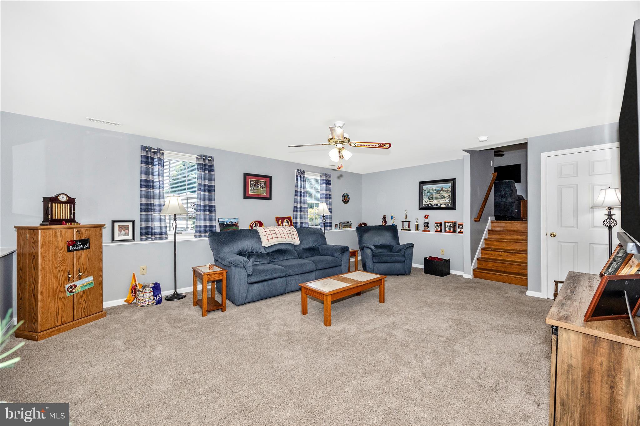 WHISPERING HILLS - Residential