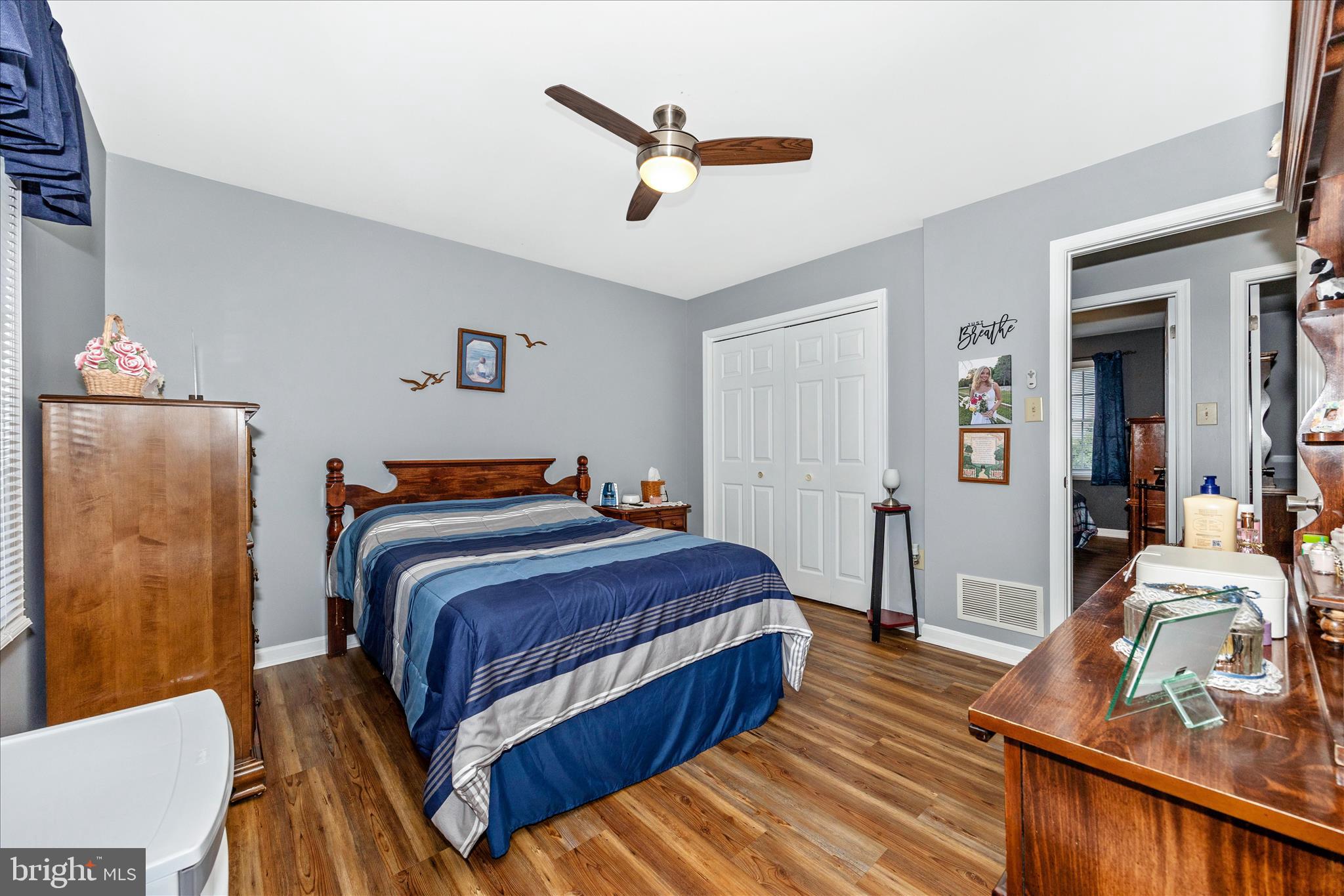WHISPERING HILLS - Residential