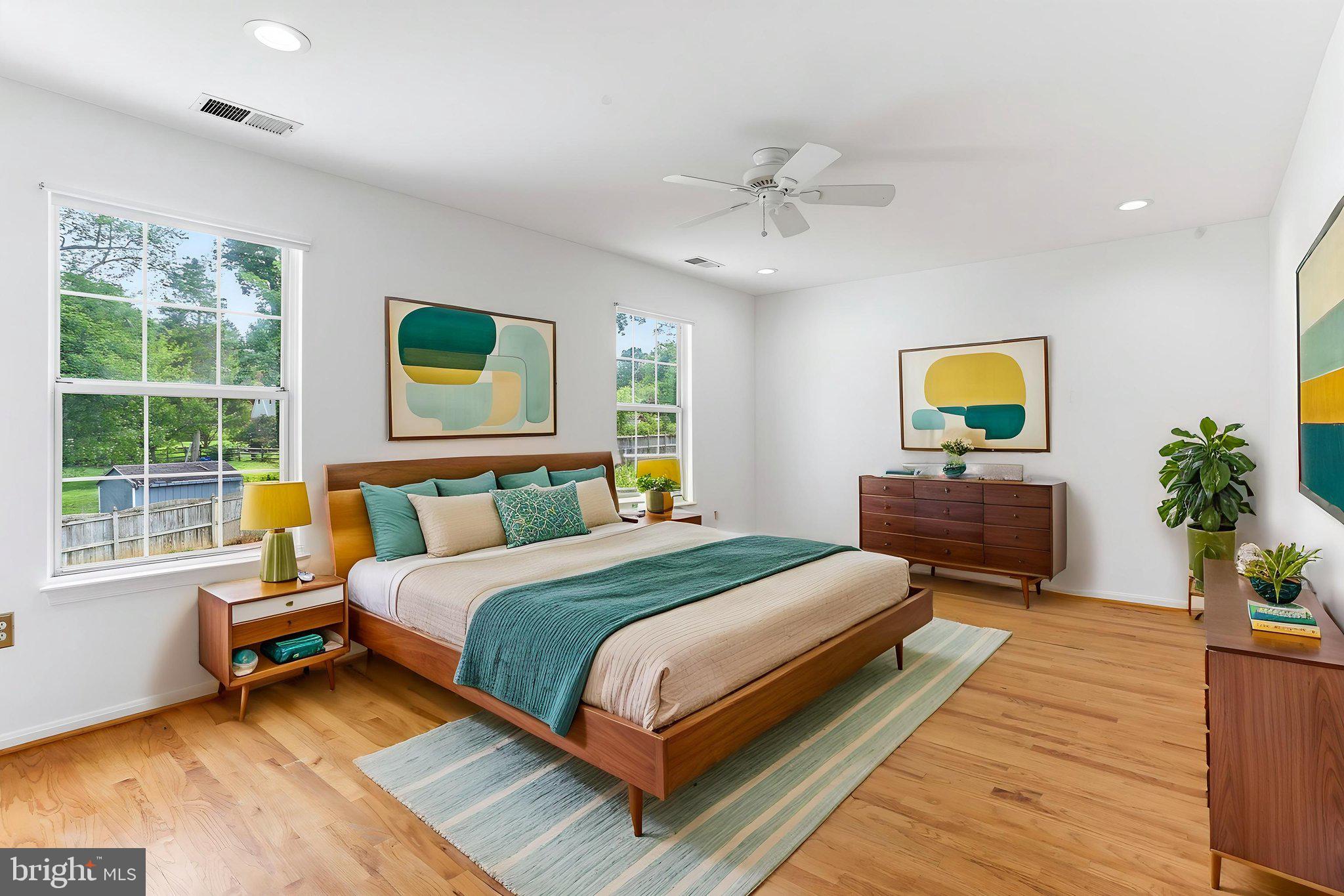 WILLIAMSBURG VILLAGE - Residential