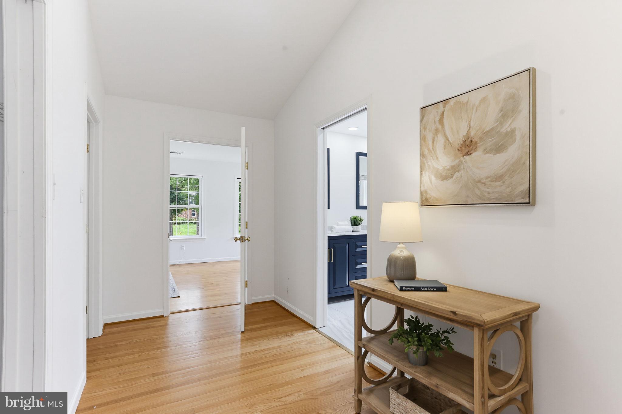 WILLIAMSBURG VILLAGE - Residential