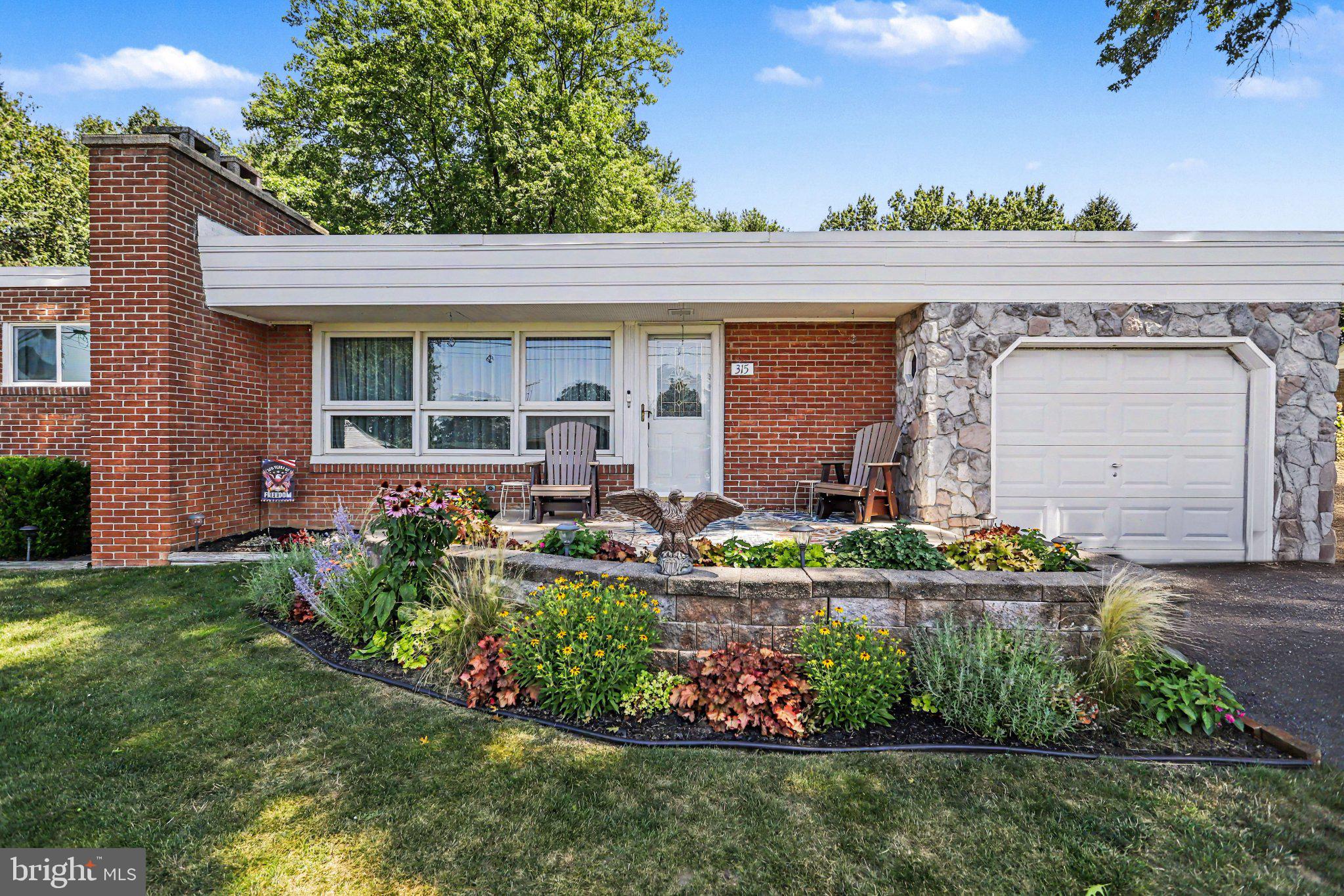 QUARRYVILLE BOROUGH - Residential