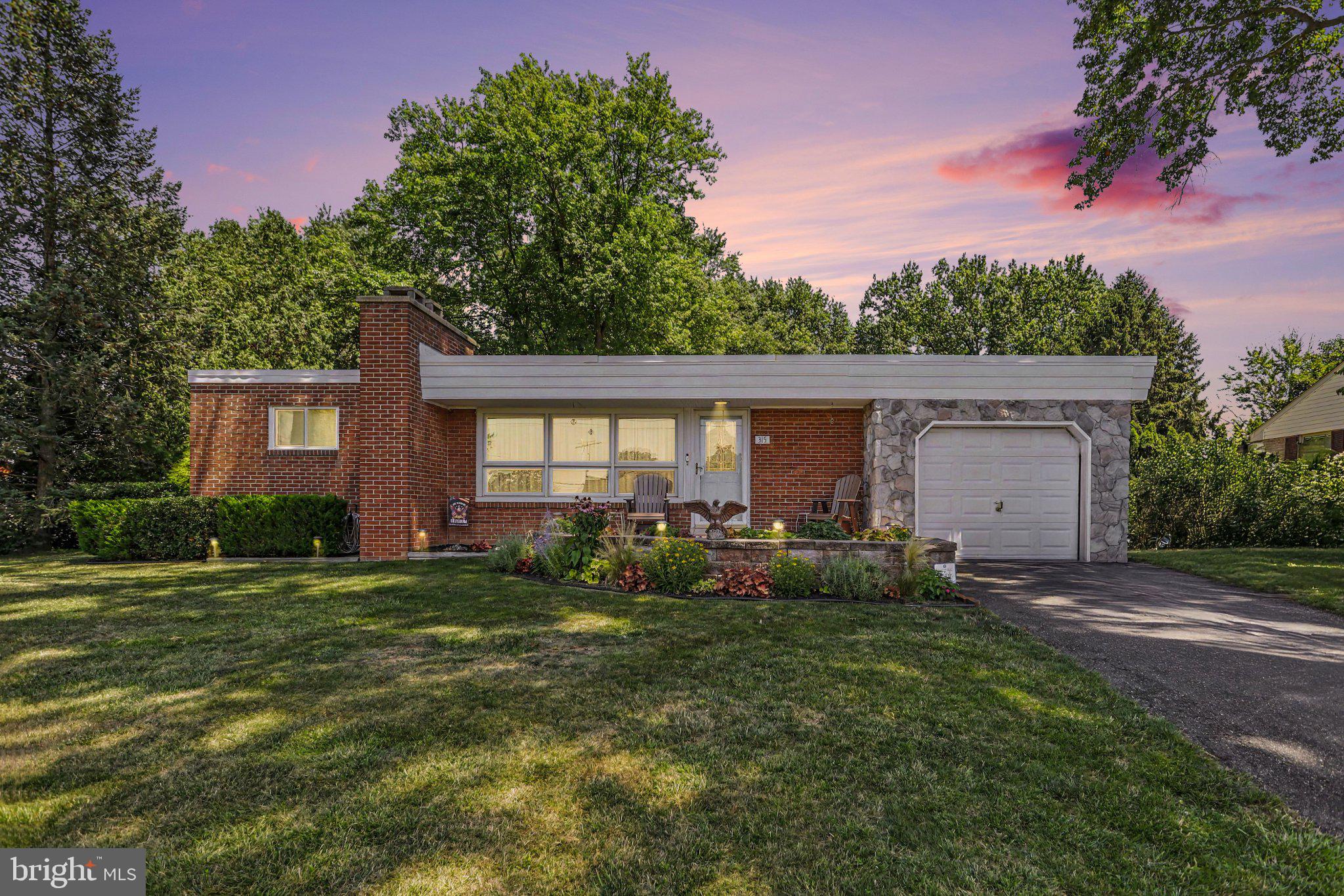 QUARRYVILLE BOROUGH - Residential