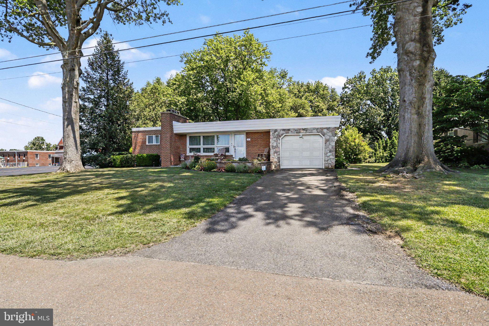 QUARRYVILLE BOROUGH - Residential