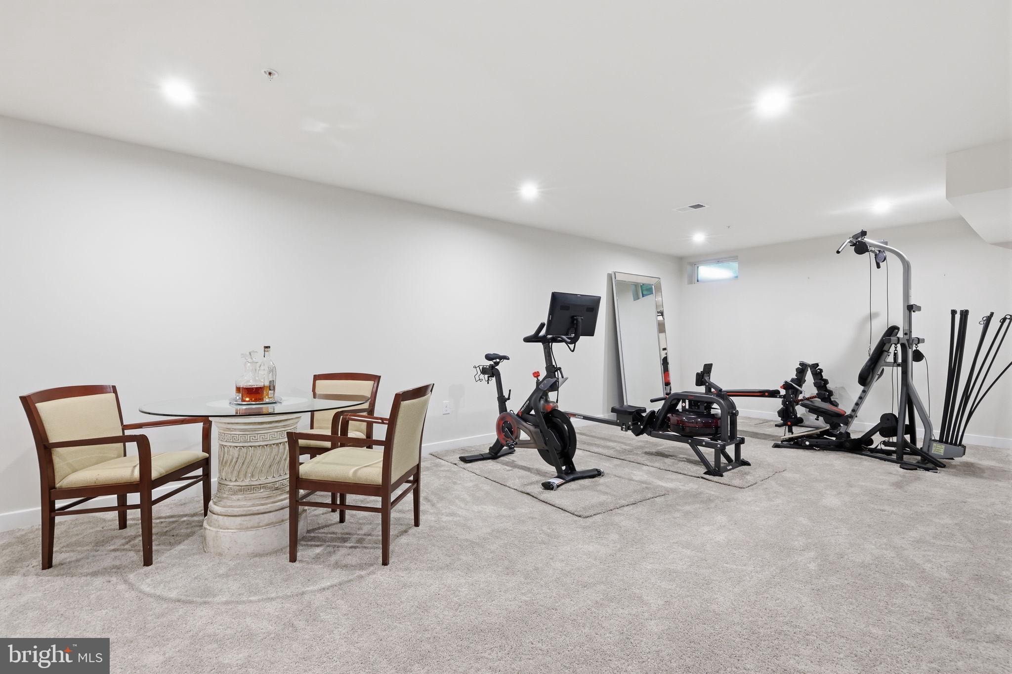 YARDLEY WOODS - Residential